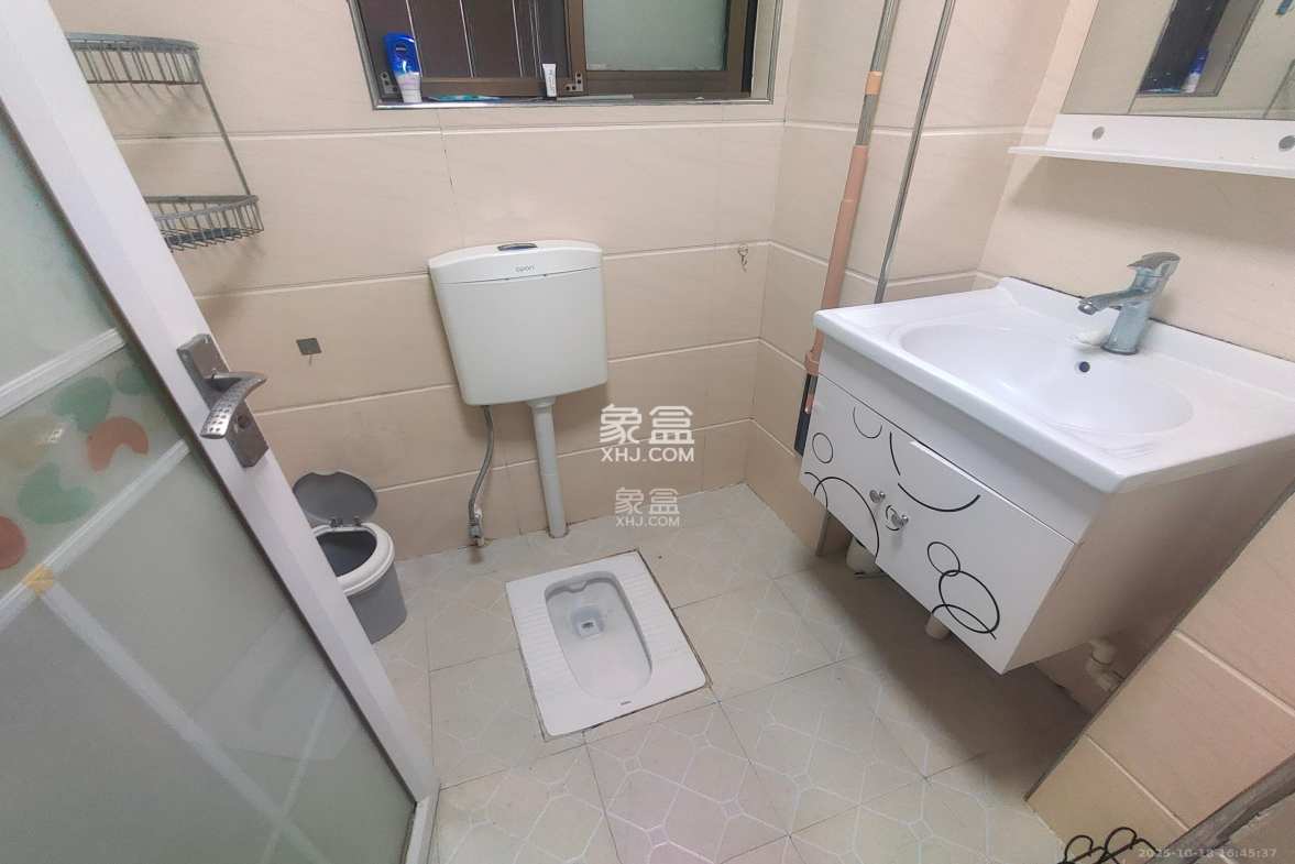 君悦紫园 1室1厅1卫 1300.0元/月 君悦紫园 1室1厅1卫 1300.0元/月室内图