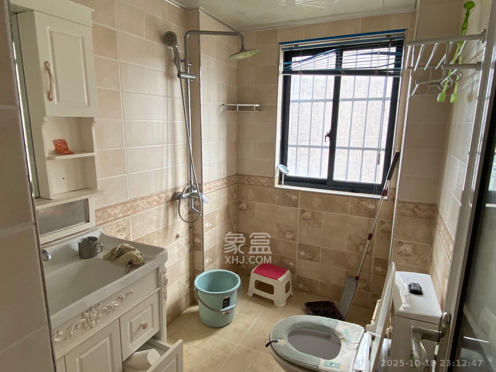 南庭城果 1室0厅0卫 3100.0元/月 南庭城果 1室0厅0卫 3100.0元/月室内图