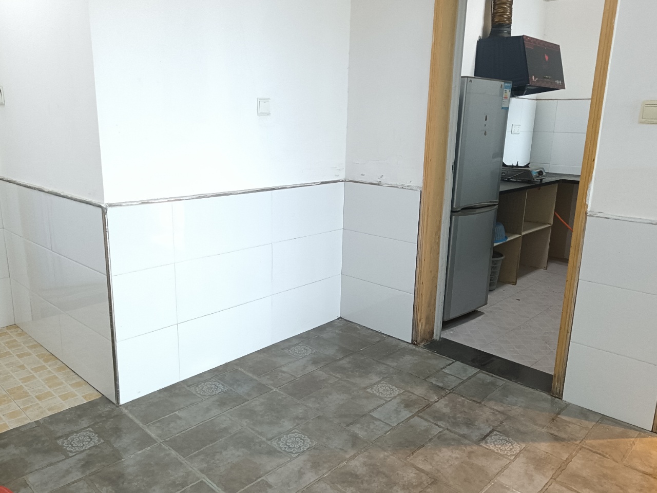 银城壹号  1室1厅1卫    1000.0元/月室内图