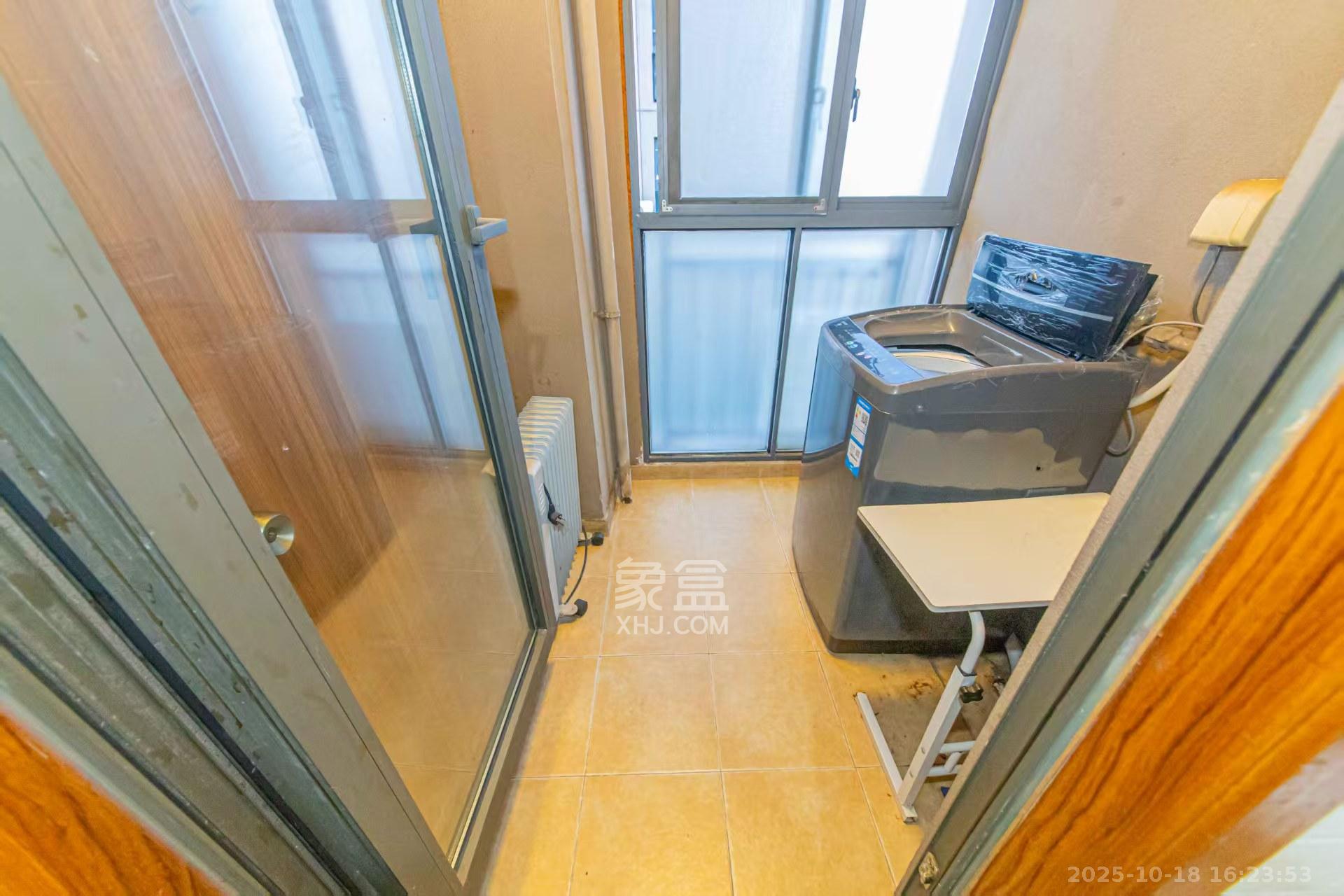 花漾年华（桂花园）  2室2厅1卫    1800.0元/月室内图