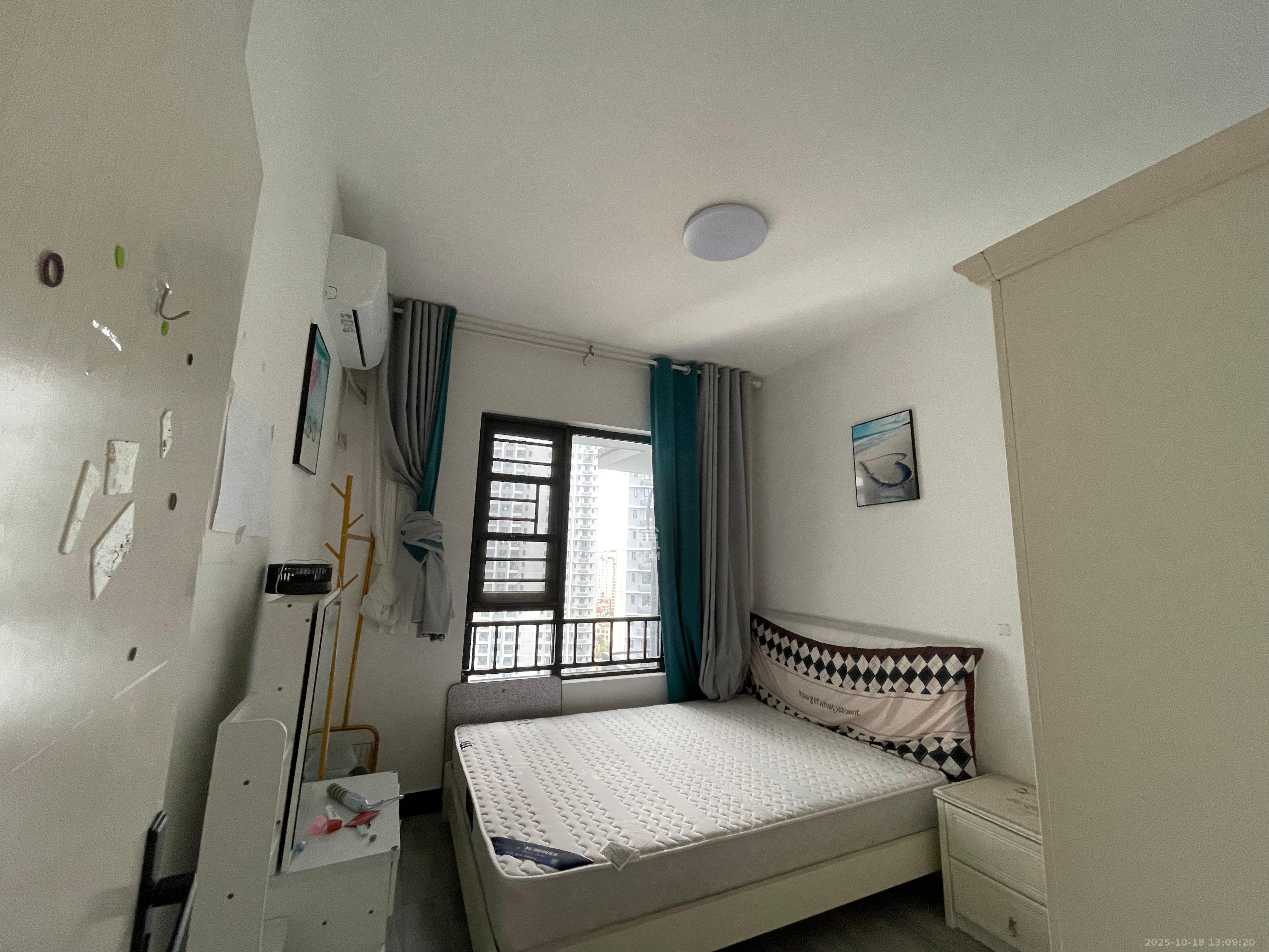 蔷薇国际  4室2厅2卫    3000.0元/月室内图