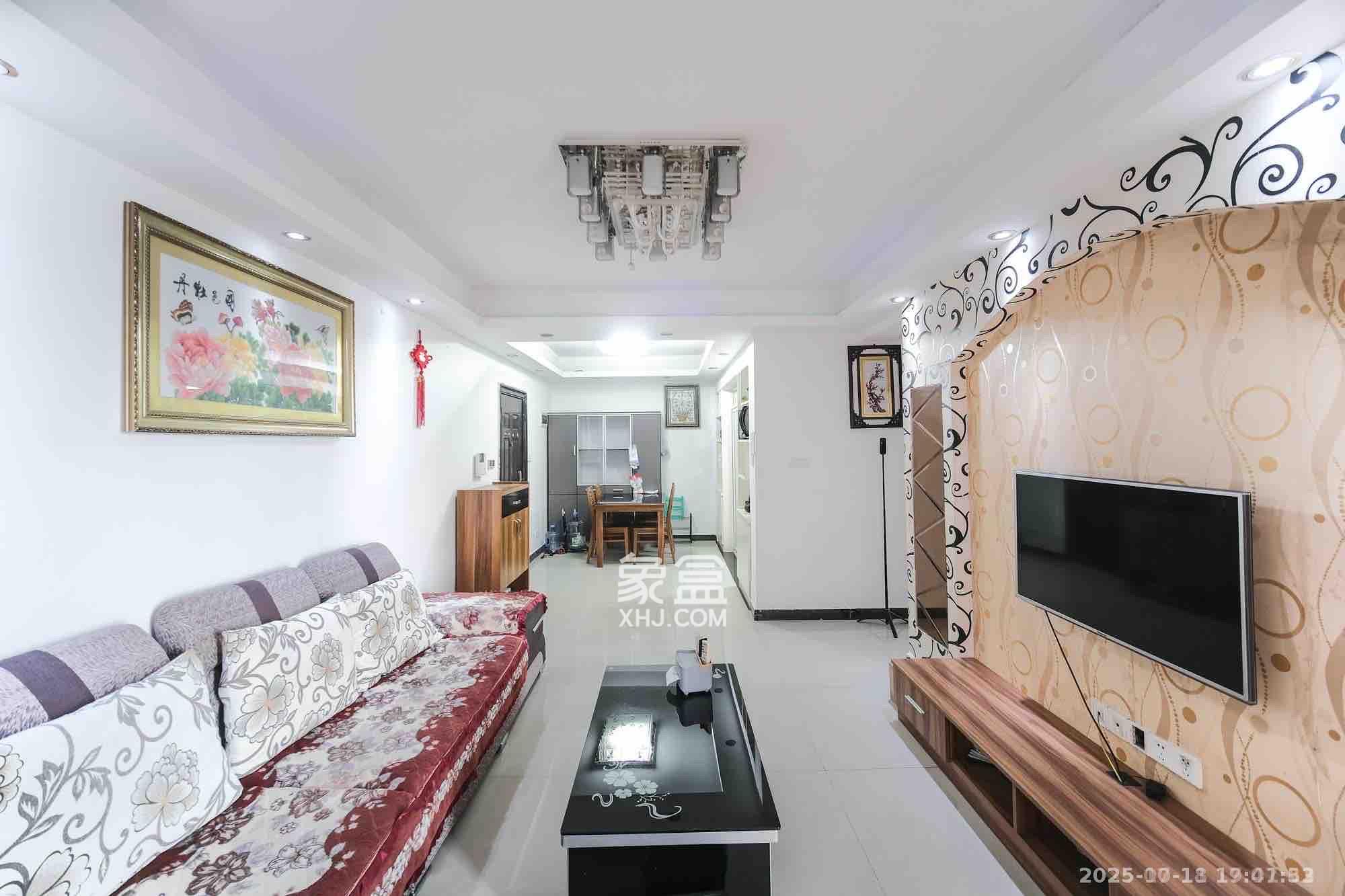 好望谷  2室2厅1卫    1600.0元/月室内图