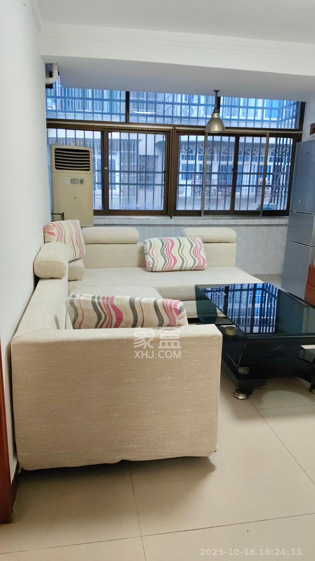 家兴公寓(洪家井)  2室1厅1卫    2000.0元/月 家兴公寓(洪家井)  2室1厅1卫    2000.0元/月室内图