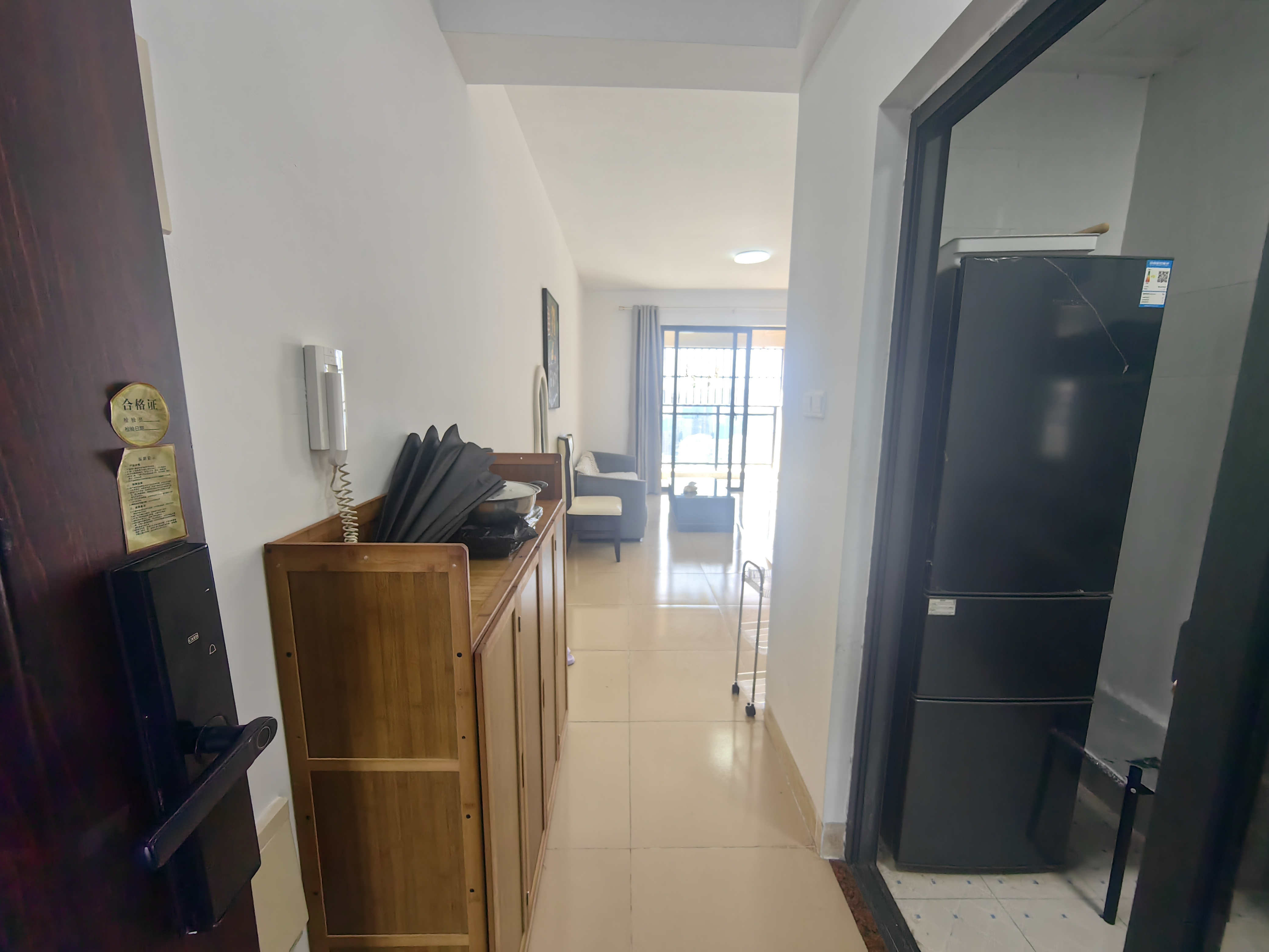 冠盛天泽园  2室2厅1卫    2300.0元/月室内图