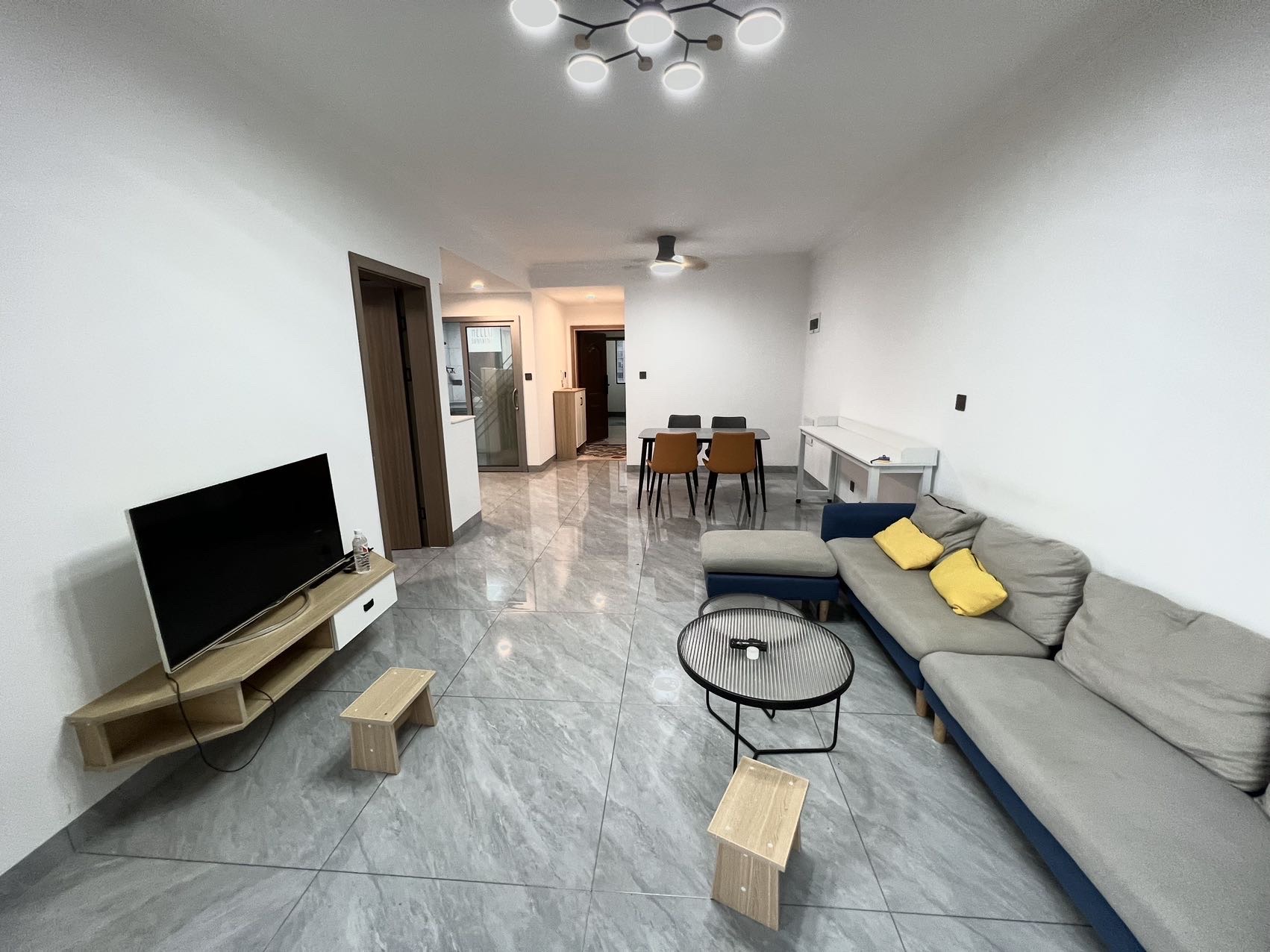 东合新苑 2室2厅1卫 2100.0元/月 东合新苑 2室2厅1卫 2100.0元/月户型图