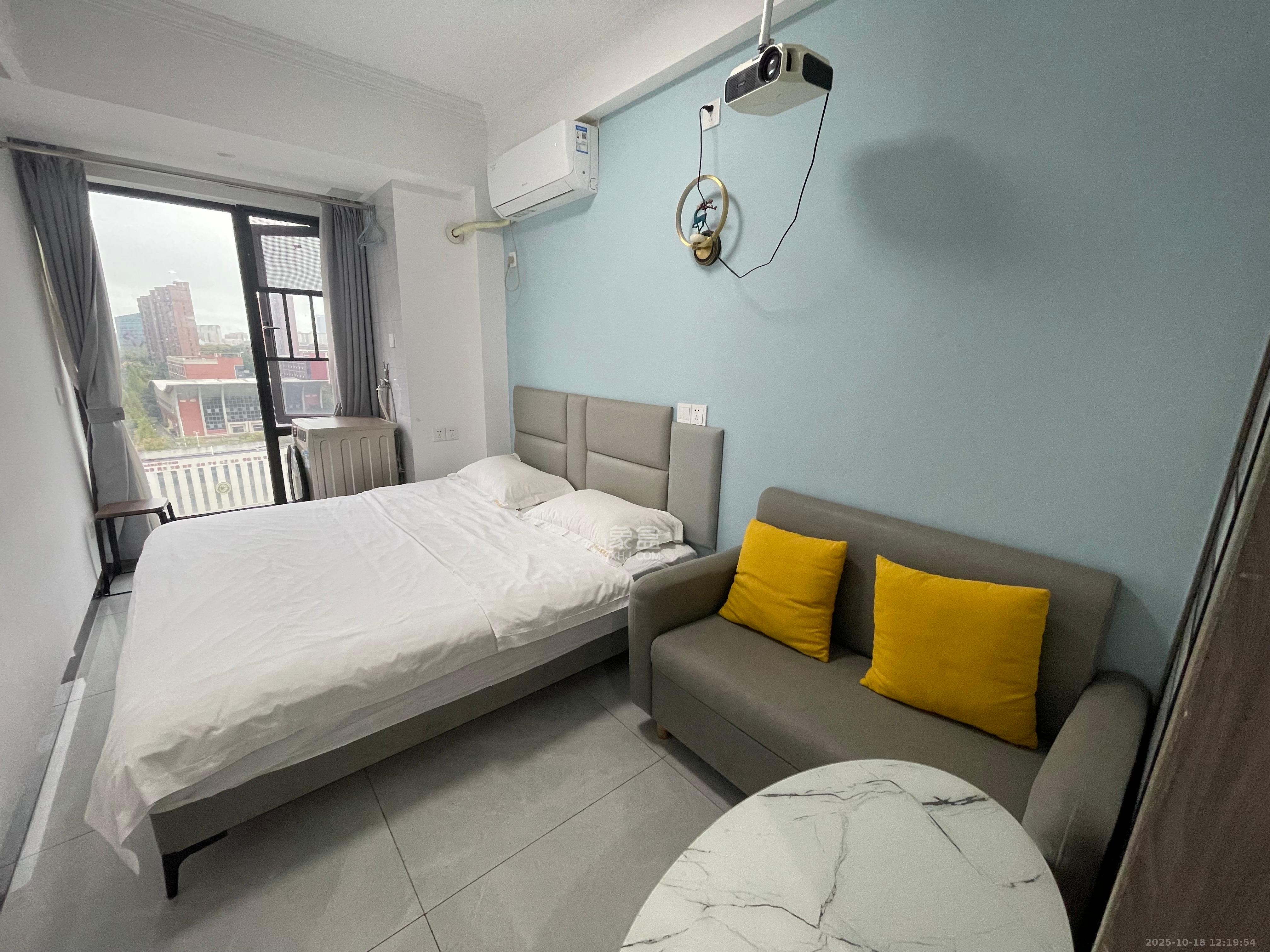 万科金色梦想D区 1室1厅1卫 1100.0元/月 万科金色梦想D区 1室1厅1卫 1100.0元/月室内图