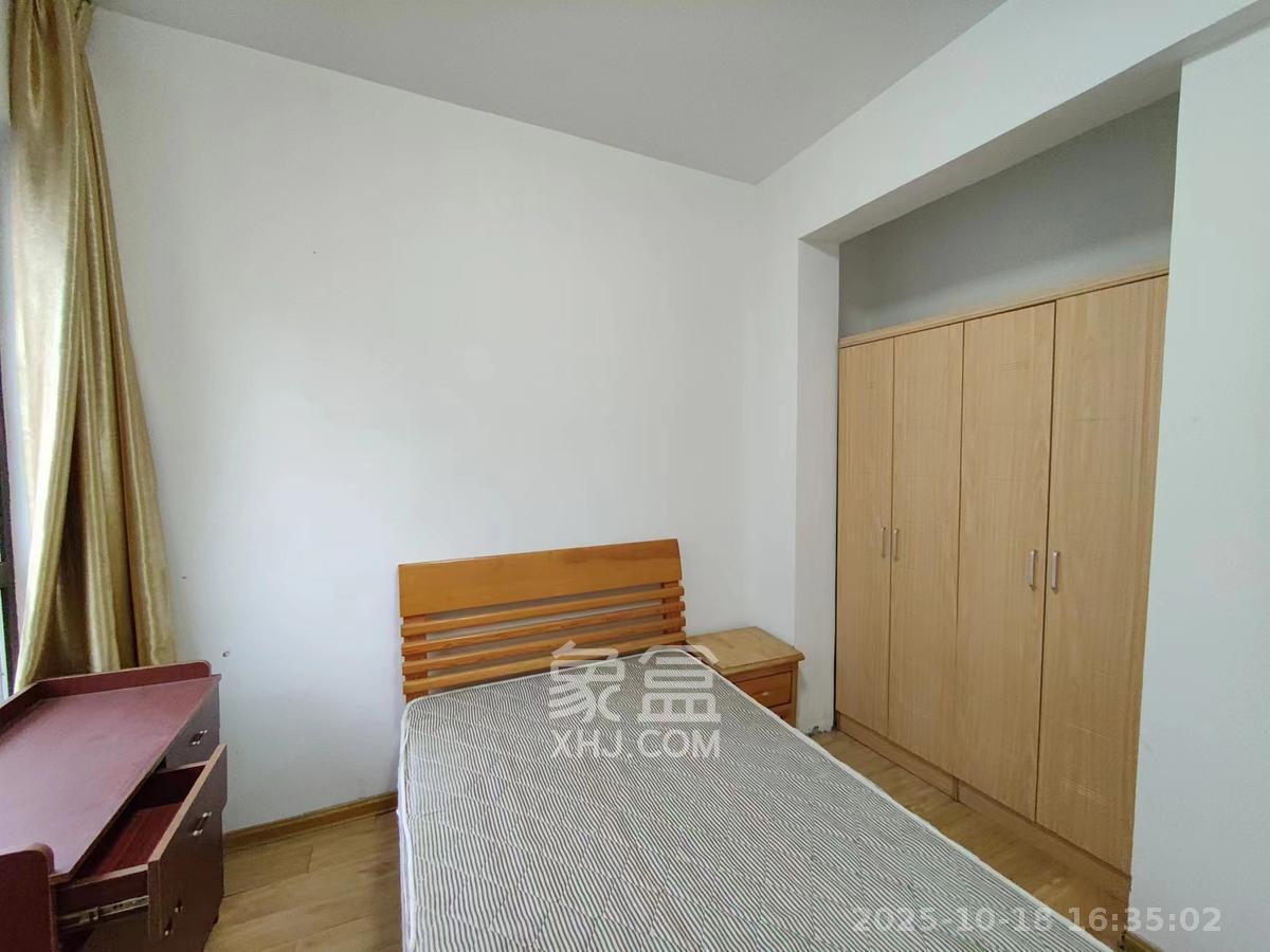 奥林匹克花园贡院二期  2室2厅1卫    1600.0元/月 奥林匹克花园贡院二期  2室2厅1卫    1600.0元/月室内图