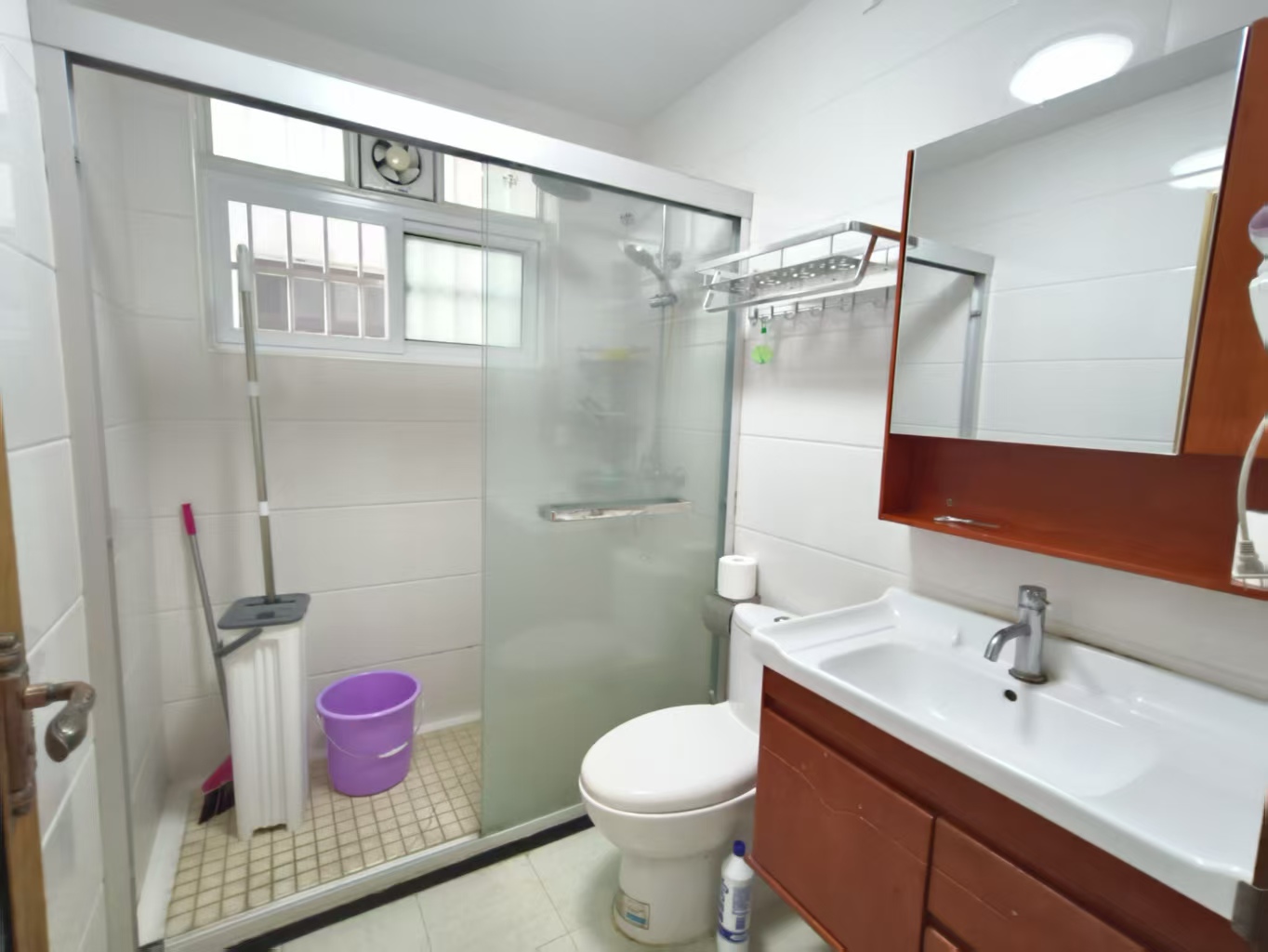 环卫大厦  3室2厅2卫    2900.0元/月室内图