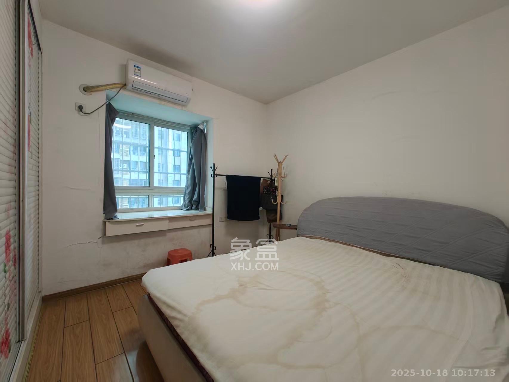 时代星城  2室2厅1卫    1300.0元/月 时代星城  2室2厅1卫    1300.0元/月室内图