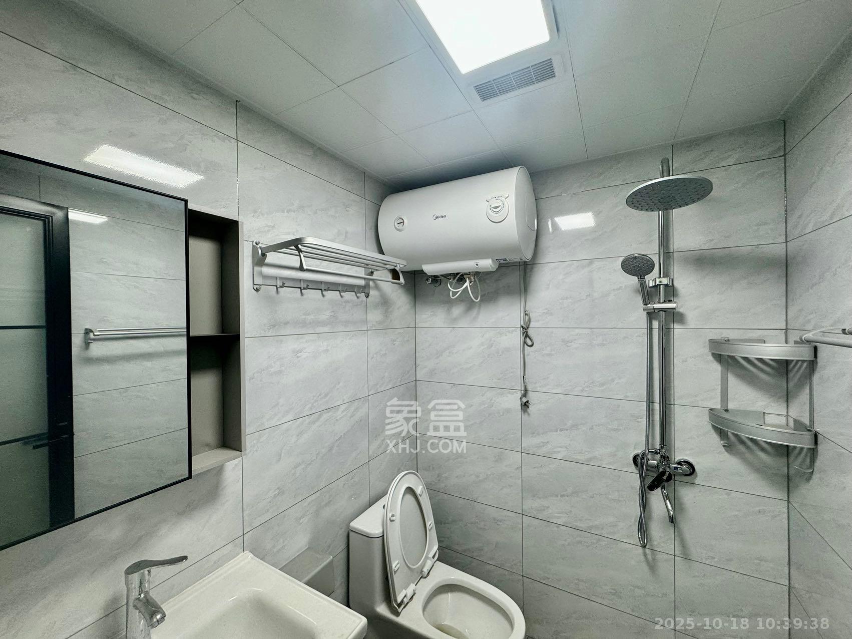 金地铂悦  1室1厅1卫    1200.0元/月室内图