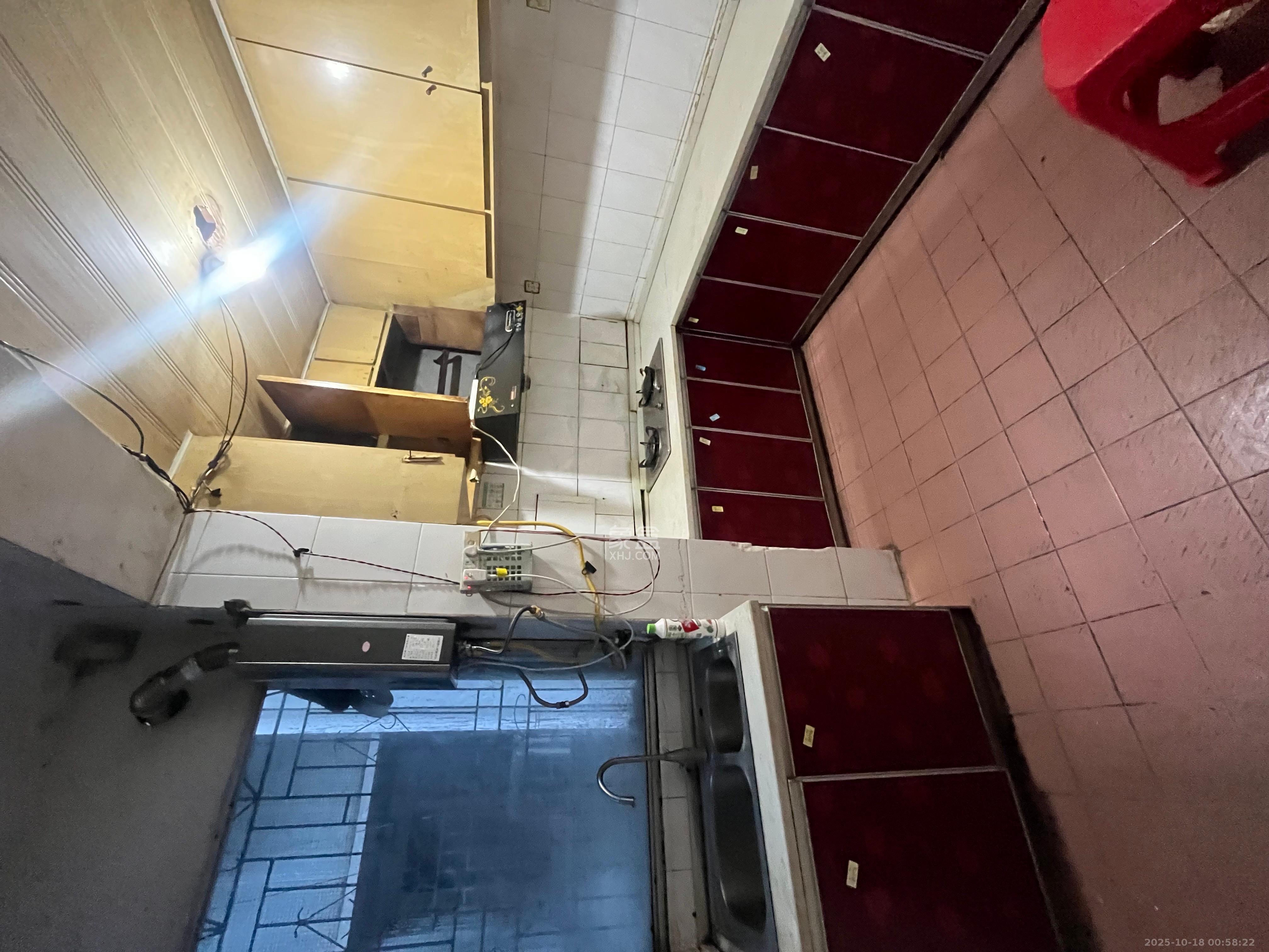 铭园小区  1室2厅2卫    3000.0元/月室内图