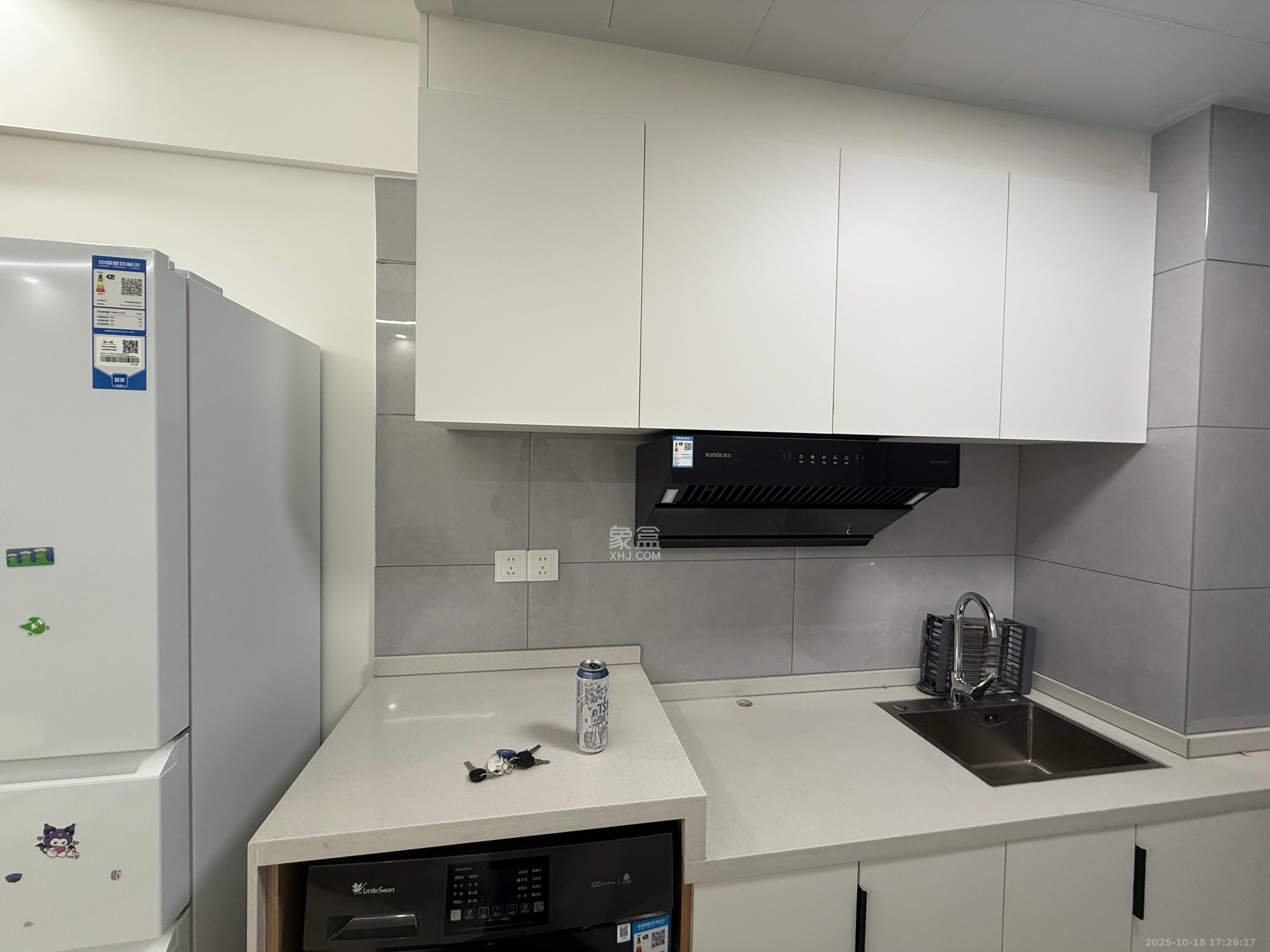 鄱阳汇金中心 1室0厅0卫 1500.0元/月 鄱阳汇金中心 1室0厅0卫 1500.0元/月室内图