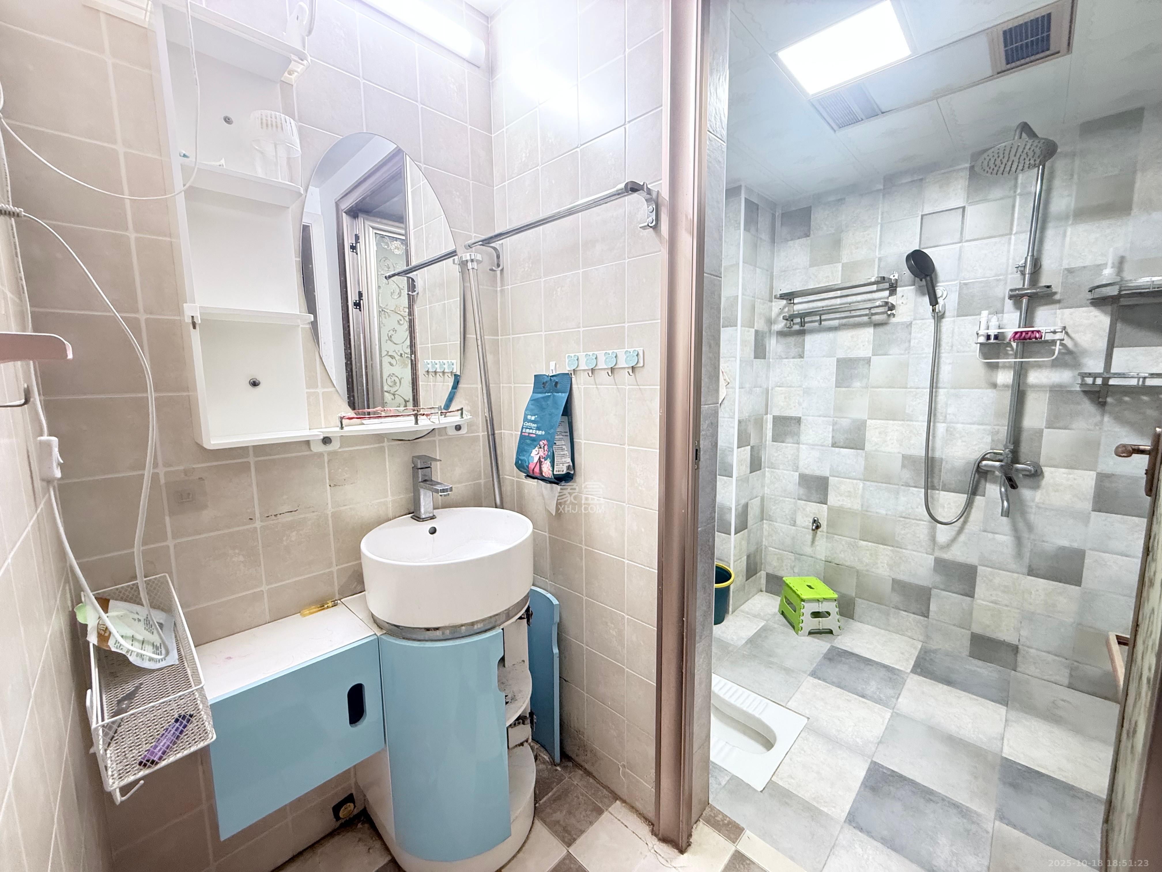 绿地之窗  2室1厅1卫    2000.0元/月 绿地之窗  2室1厅1卫    2000.0元/月室内图