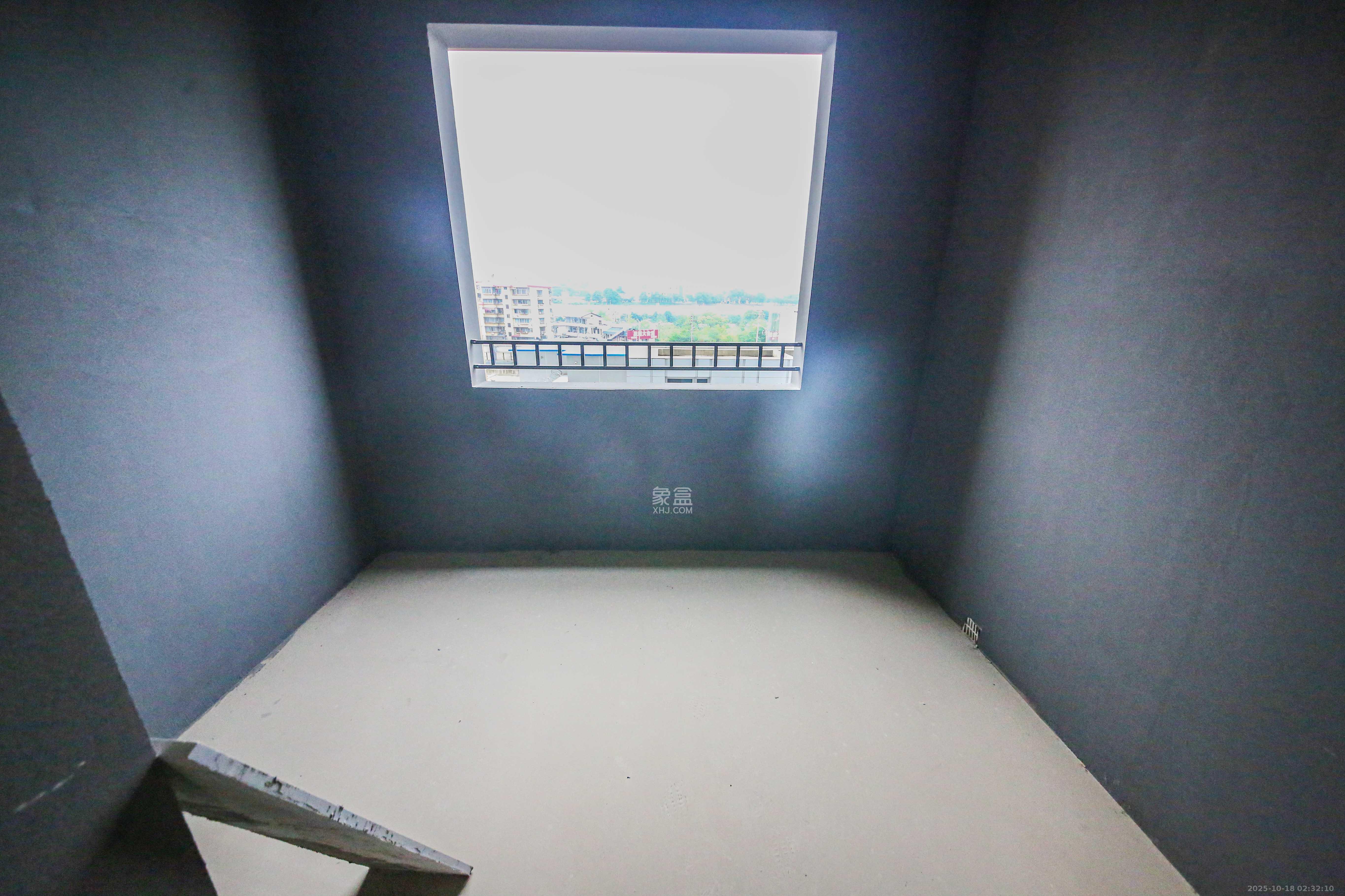 长沙润府A区 4室2厅2卫 349.0万 长沙润府A区 4室2厅2卫 349.0万卧室