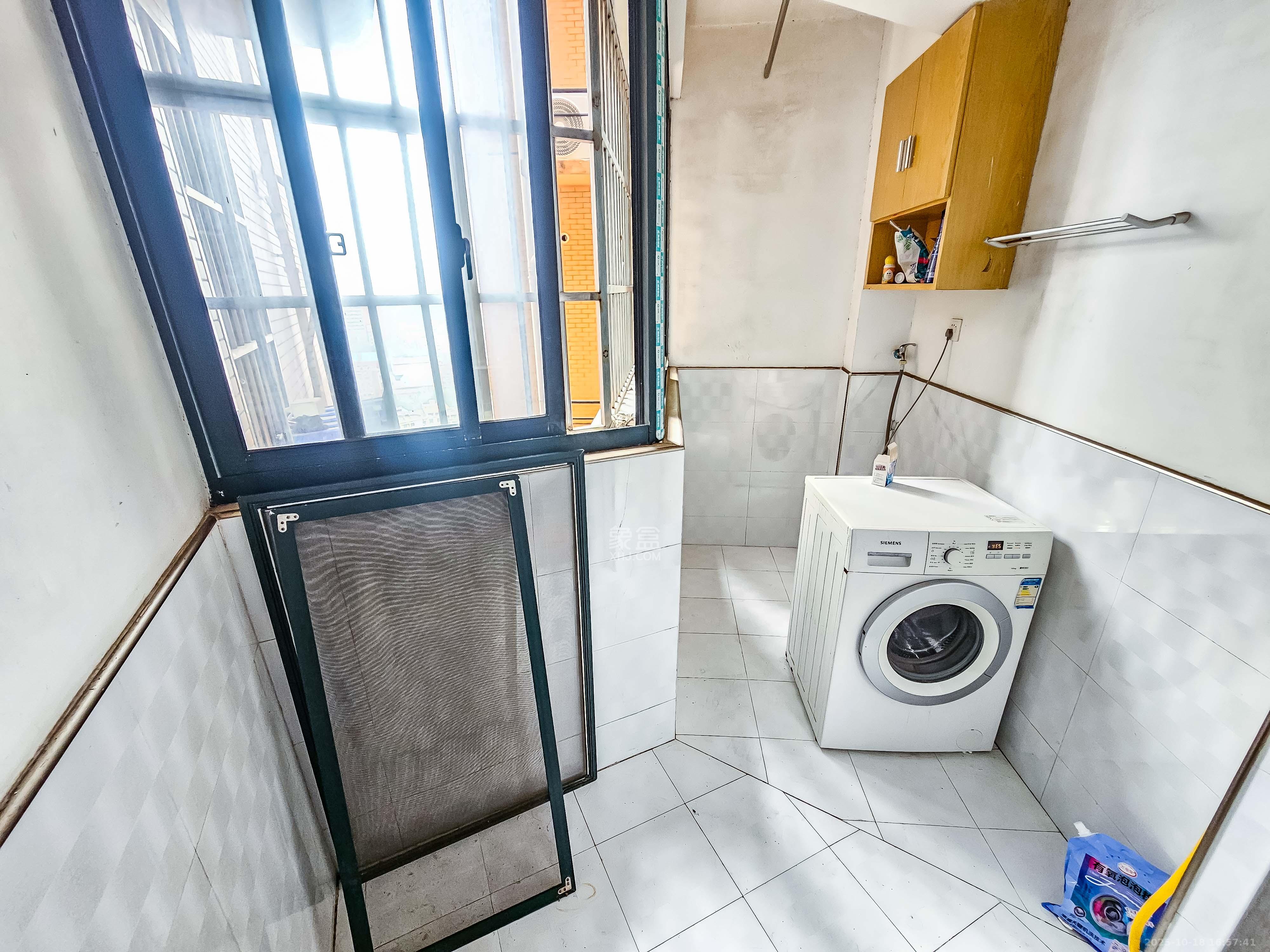 诚兴园  2室2厅1卫    52.8万阳台