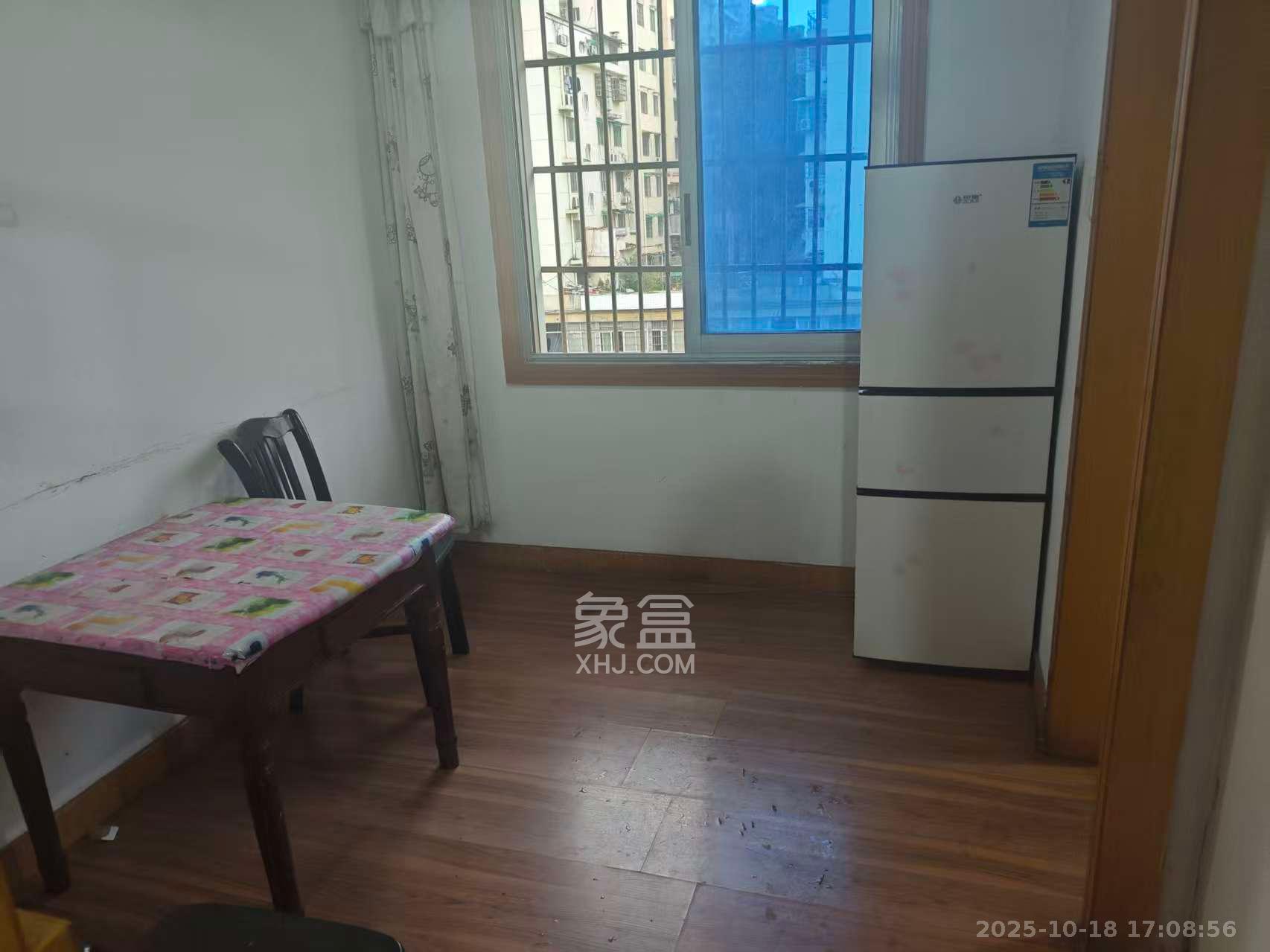 新开铺176号(环线拆迁指挥部) 2室1厅1卫 1500.0元/月 新开铺176号(环线拆迁指挥部) 2室1厅1卫 1500.0元/月室内图