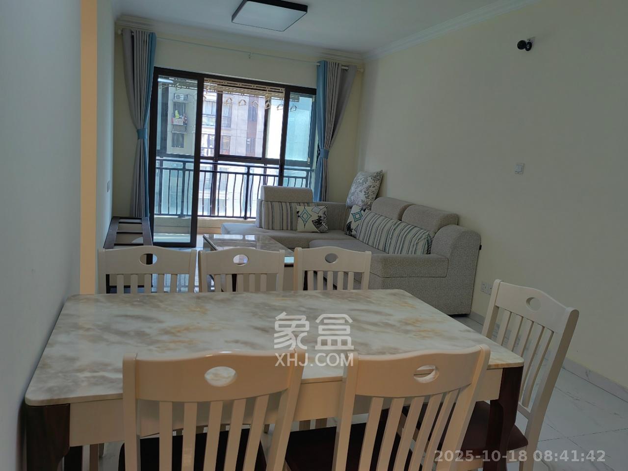 碧桂园公园壹号(凯怡茗苑)  3室2厅1卫    1600.0元/月 碧桂园公园壹号(凯怡茗苑)  3室2厅1卫    1600.0元/月室内图