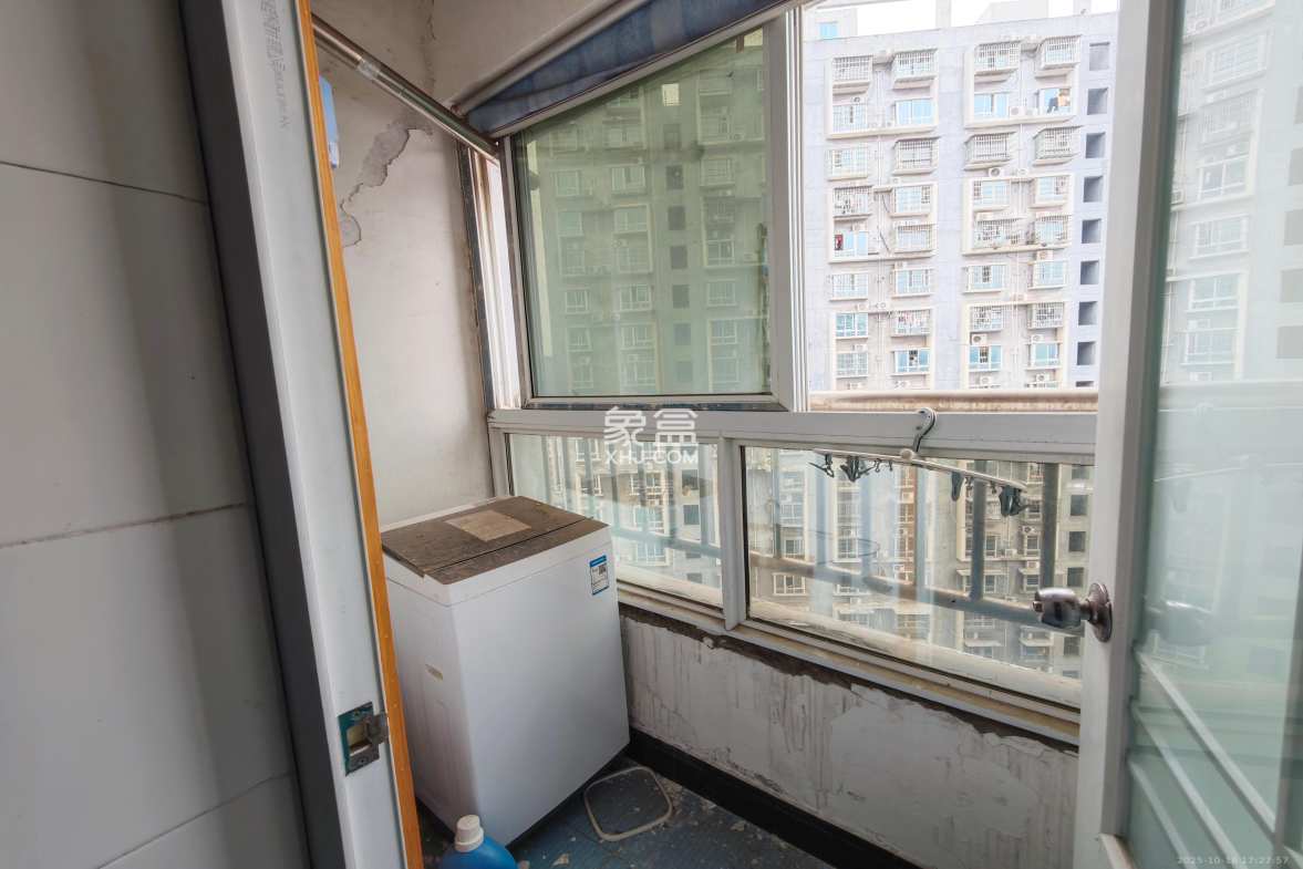 胜马可 1室1厅1卫 1100.00元/月 胜马可 1室1厅1卫 1100.00元/月室内图