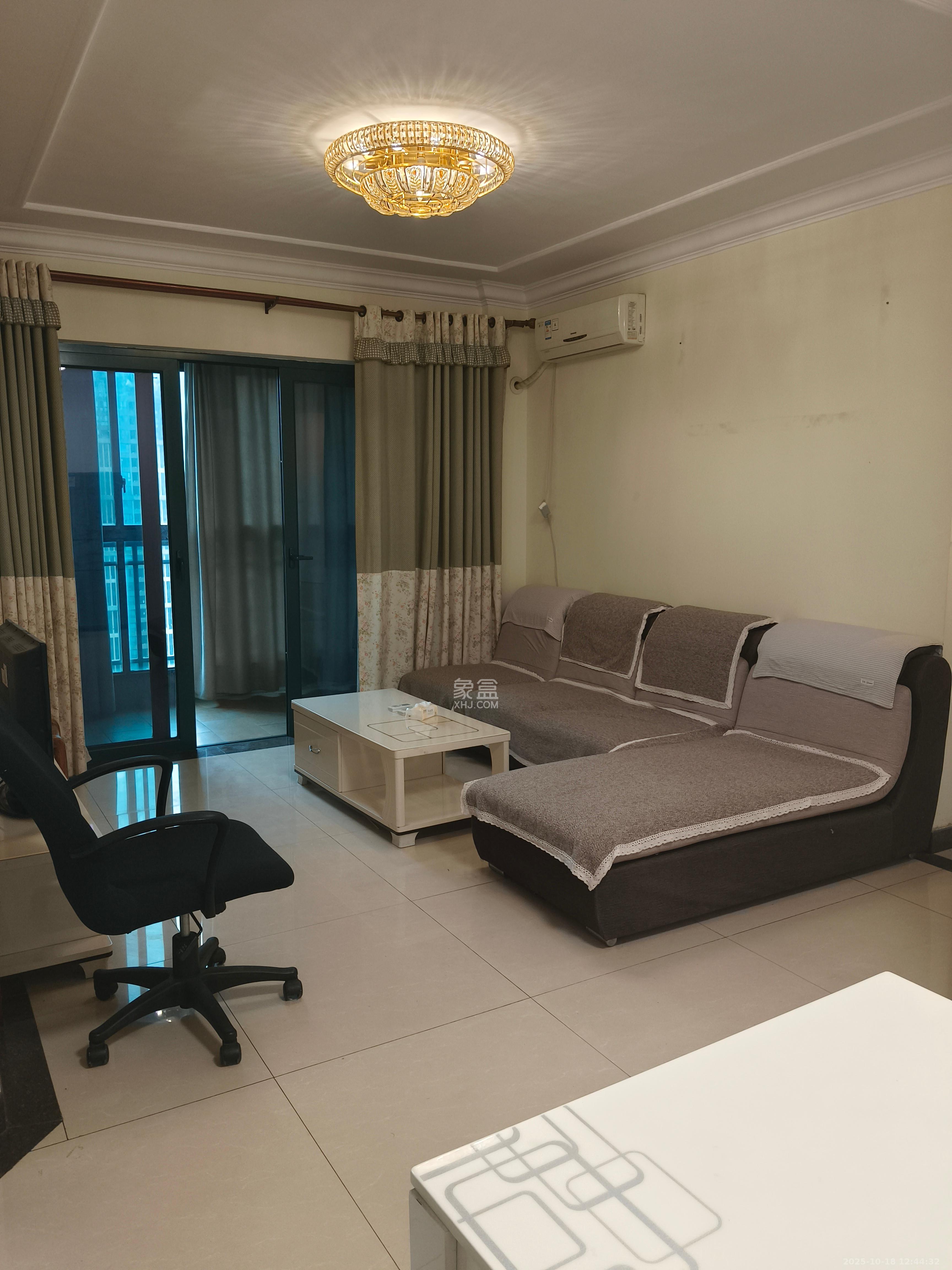 恒大雅苑  2室2厅1卫    2300.0元/月室内图