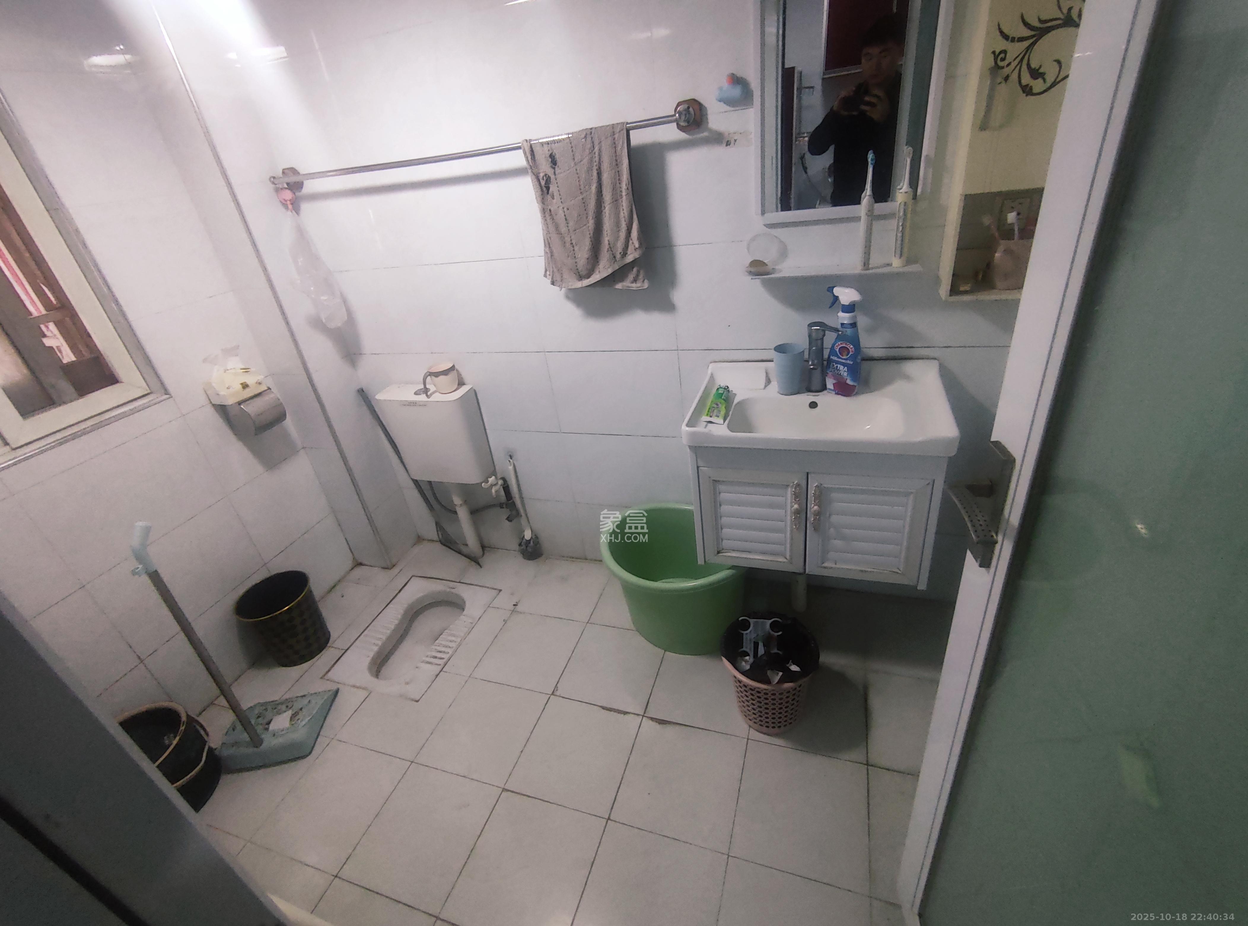 麓谷锦和园  1室1厅1卫    1800.0元/月 麓谷锦和园  1室1厅1卫    1800.0元/月室内图