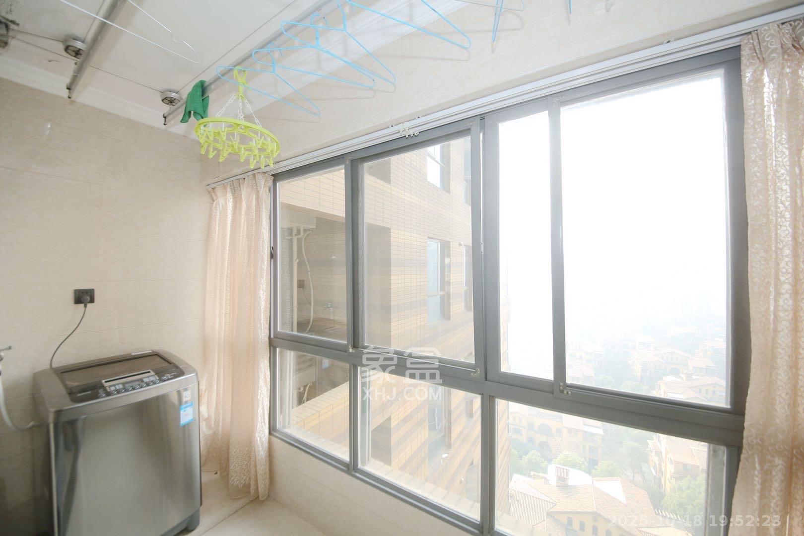 融科檀香山（融科紫檀、香山国际）  2室2厅1卫    2800.0元/月室内图