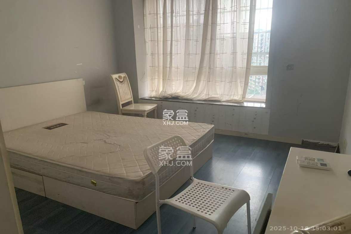 湘中海星之都 3室2厅1卫 2400.0元/月 湘中海星之都 3室2厅1卫 2400.0元/月室内图