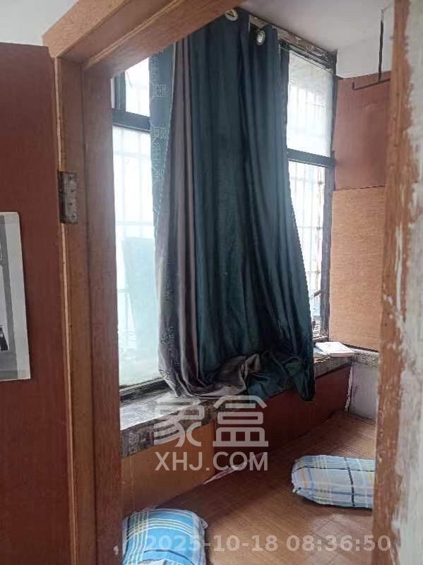 人民东路、人民中路散盘 3室1厅1卫 1500.0元/月 人民东路、人民中路散盘 3室1厅1卫 1500.0元/月室内图