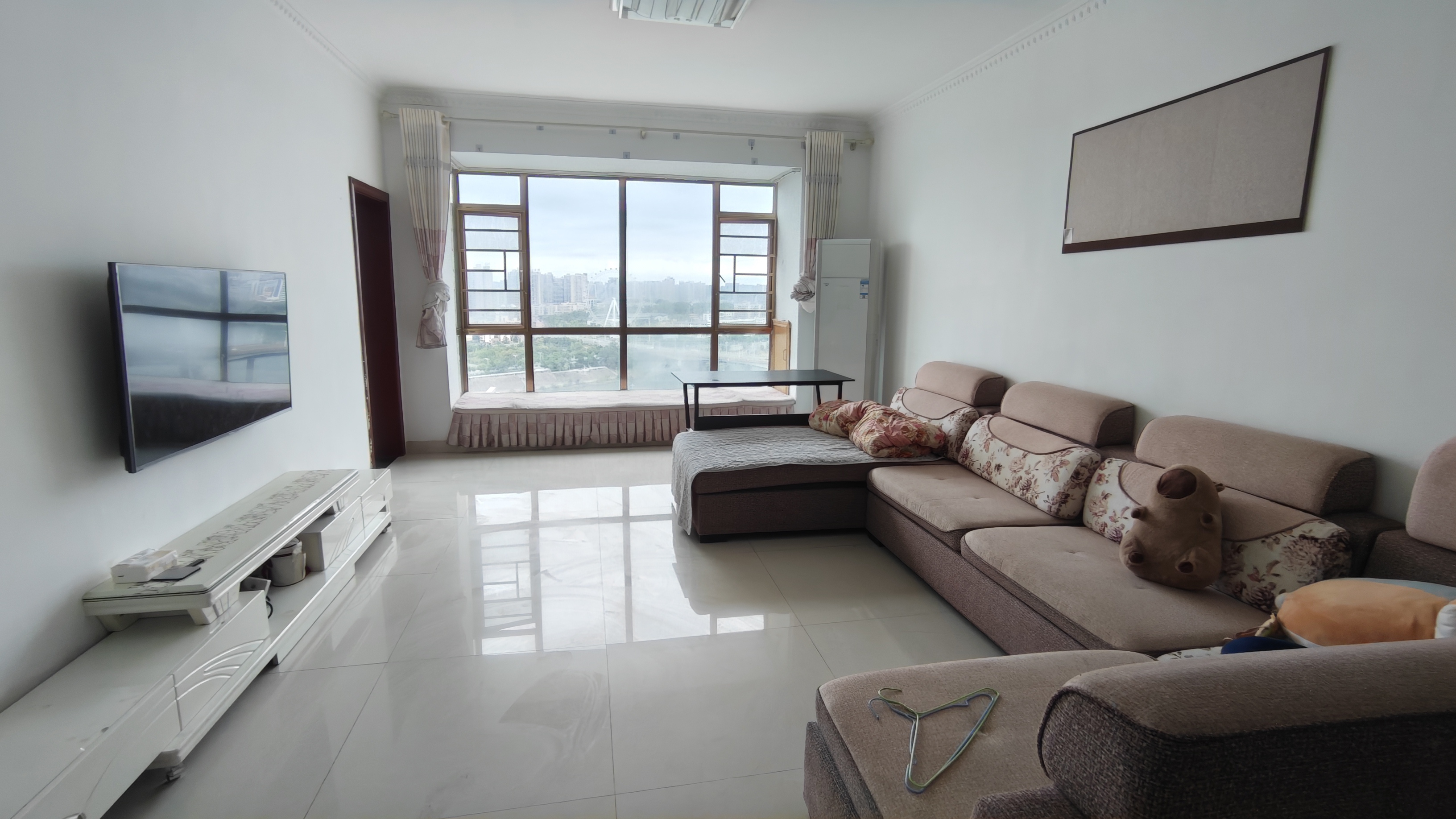 湘水明珠 1室0厅0卫 2000.0元/月 湘水明珠 1室0厅0卫 2000.0元/月室内图