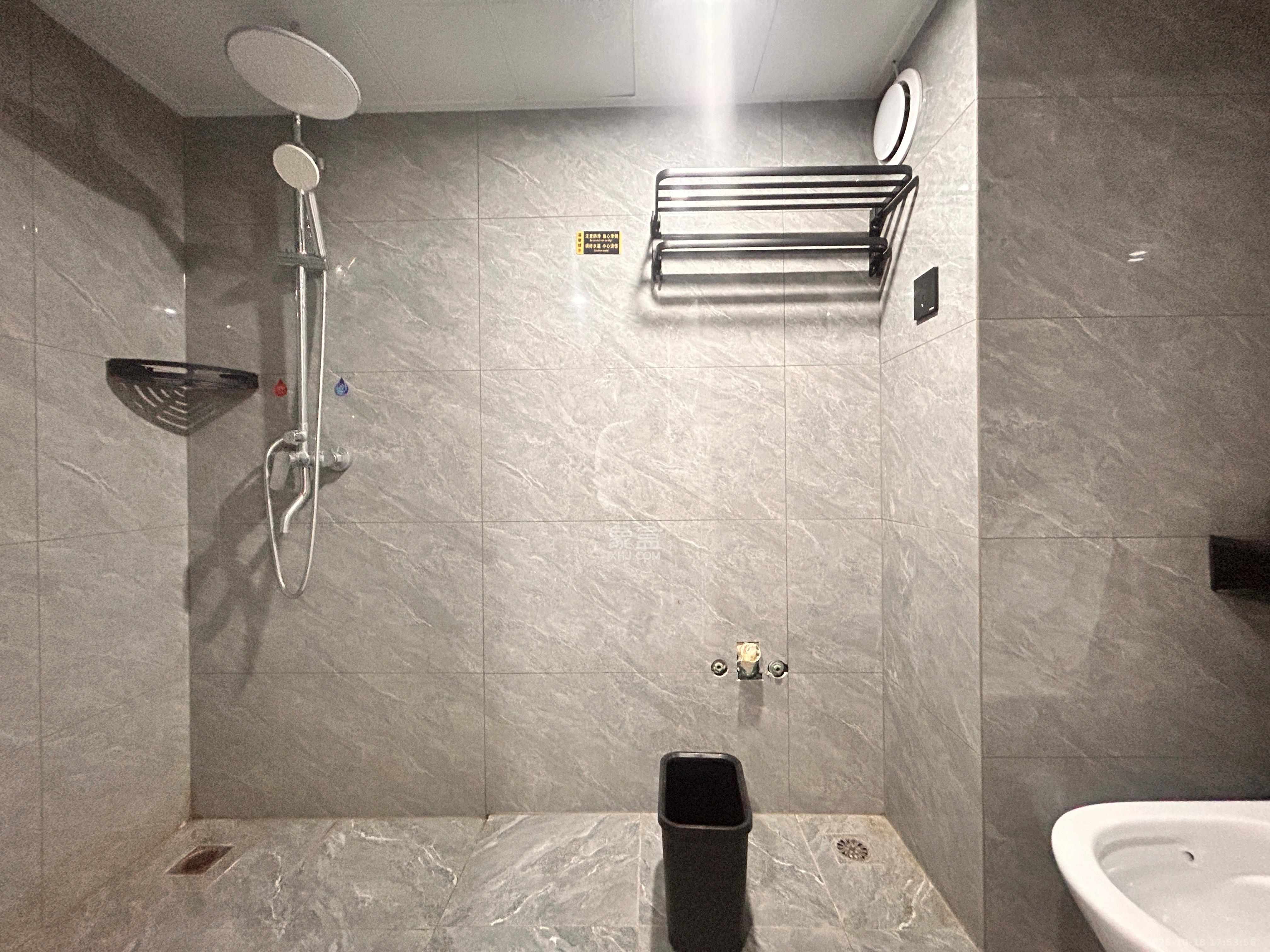 时代MOMA云PARK  1室1厅1卫    2200.0元/月室内图