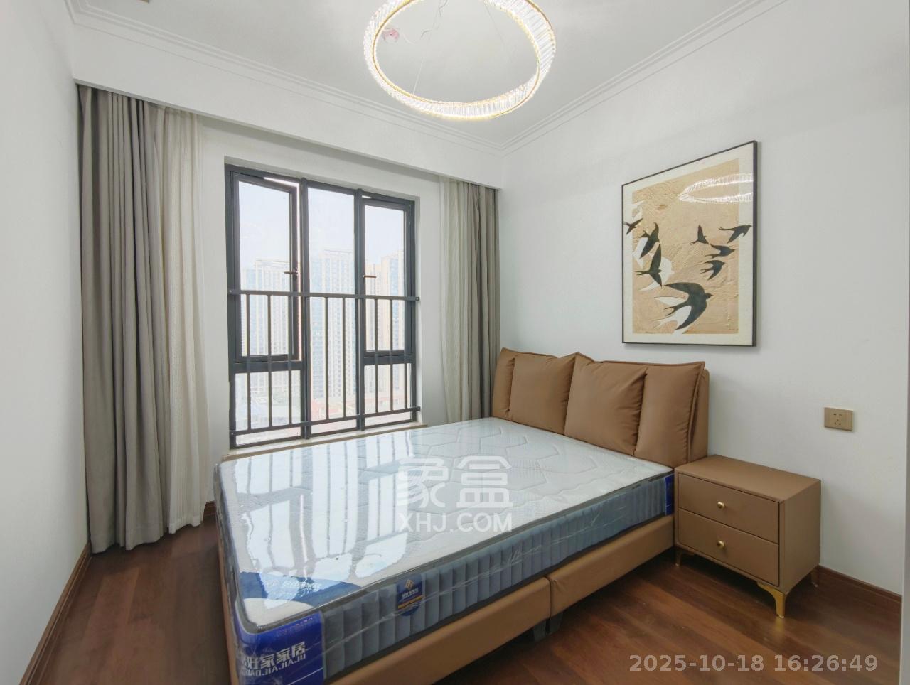 绿地长沙城际空间站(绿地新里佳苑)  4室2厅2卫    4300.0元/月 绿地长沙城际空间站(绿地新里佳苑)  4室2厅2卫    4300.0元/月室内图