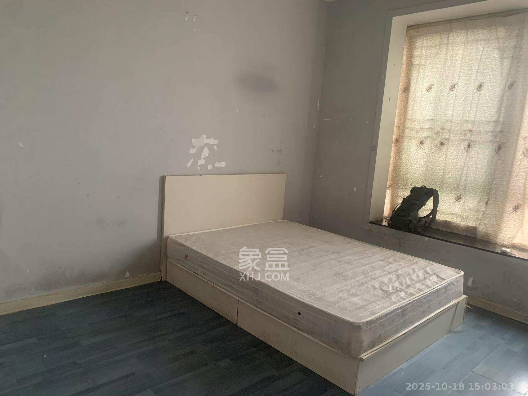 湘中海星之都 3室2厅1卫 2400.0元/月 湘中海星之都 3室2厅1卫 2400.0元/月室内图