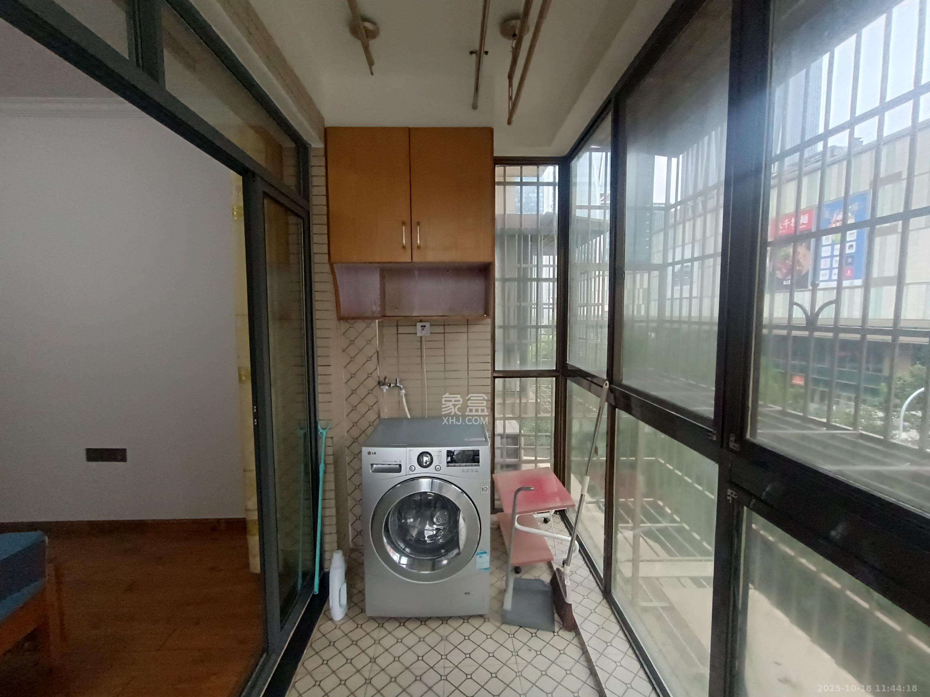 茶山馨苑  2室2厅1卫    2100.0元/月室内图