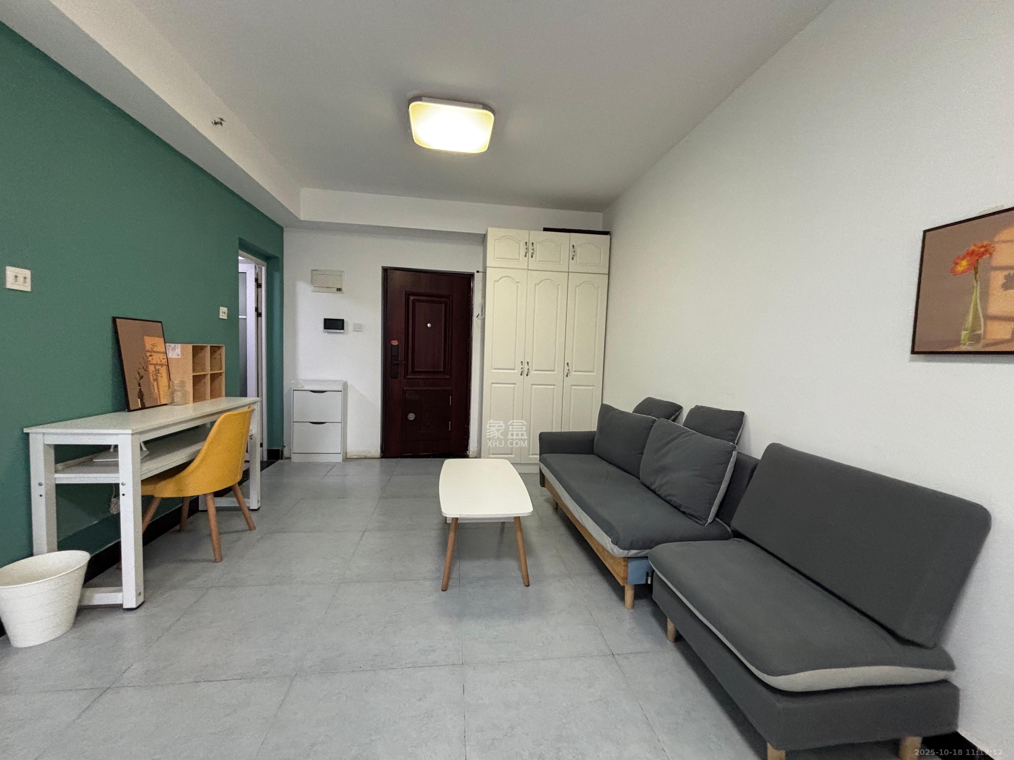 天健城 1室0厅0卫 2200.0元/月 天健城 1室0厅0卫 2200.0元/月室内图