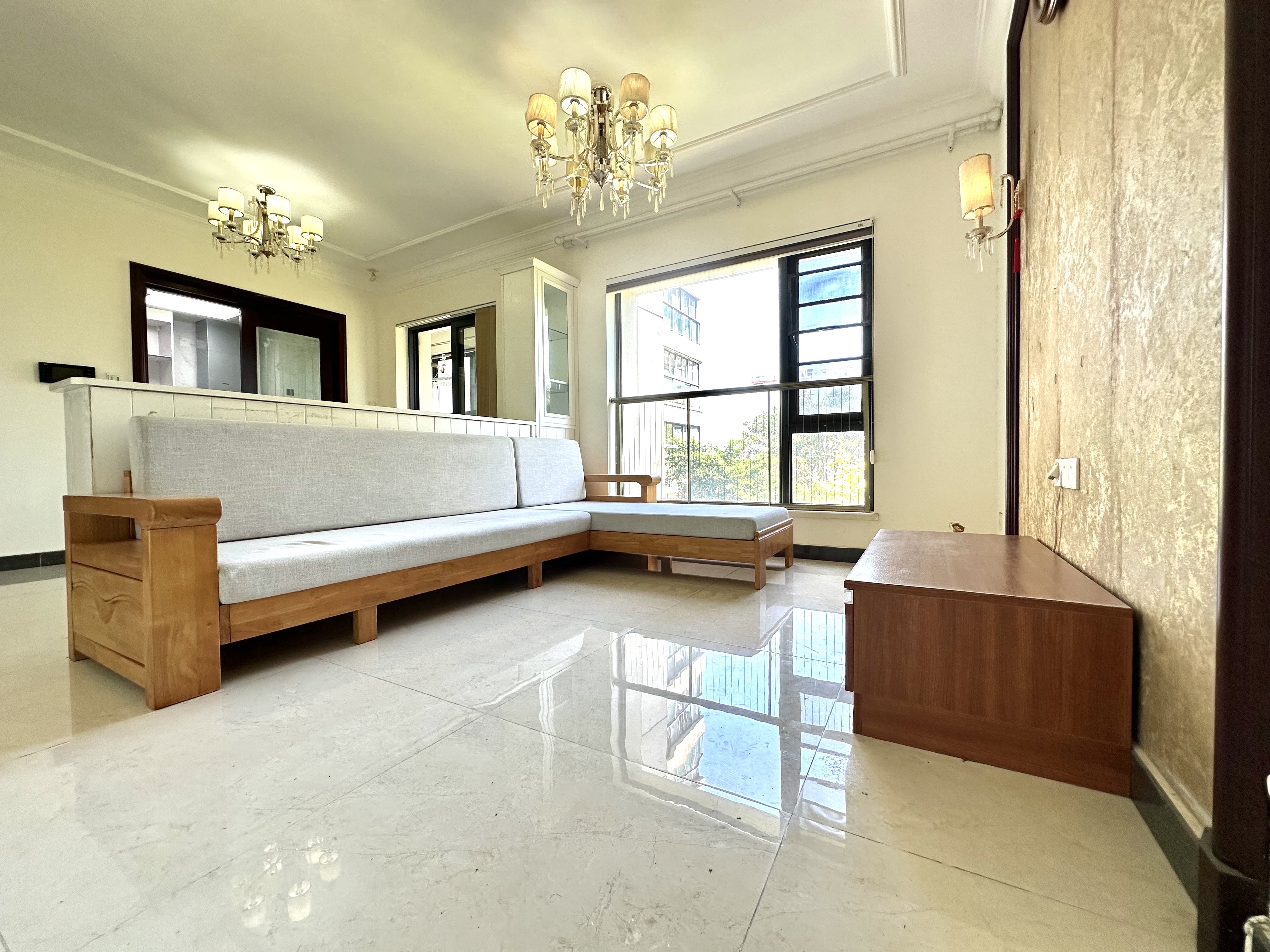 恒大外滩  3室2厅2卫    4000.0元/月室内图