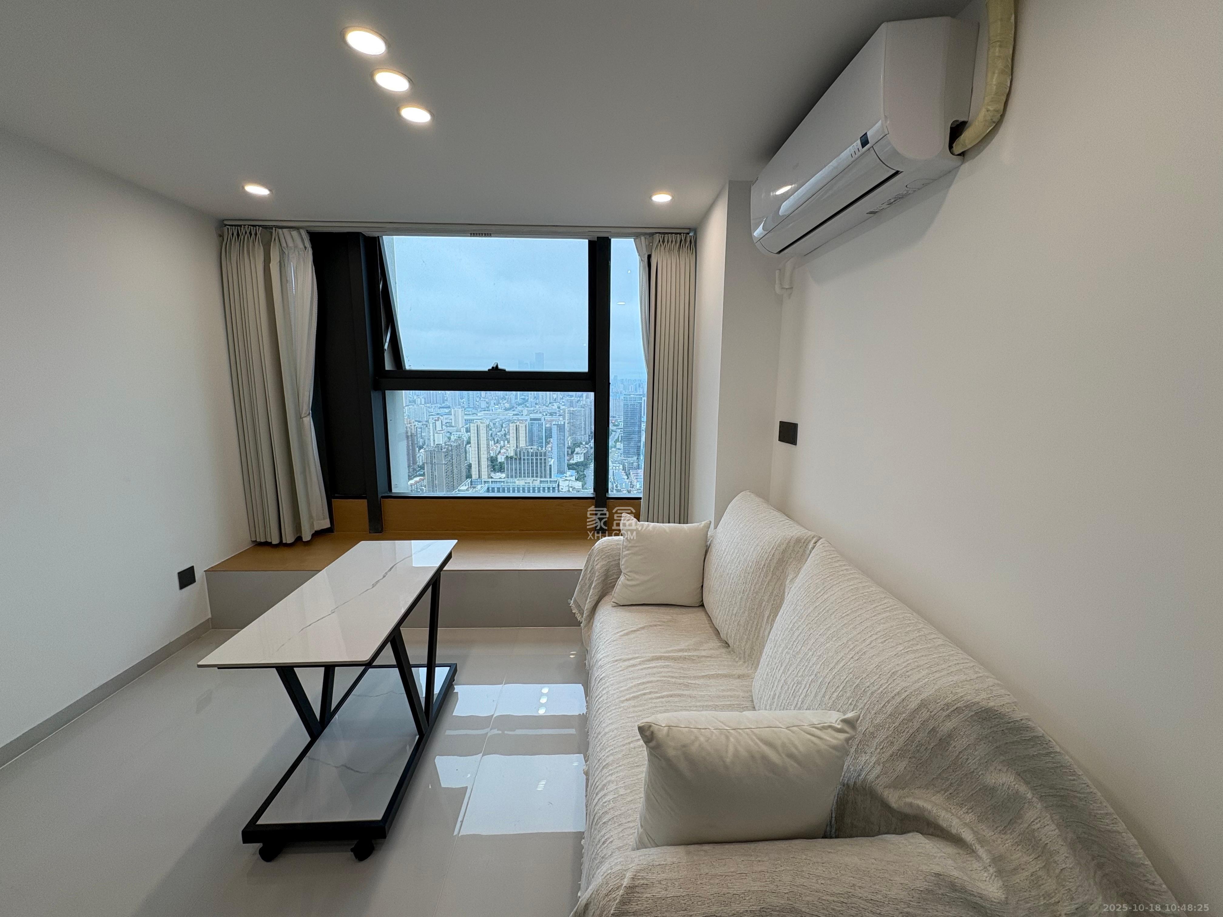 恒大珺悦府 2室1厅1卫 2200.0元/月 恒大珺悦府 2室1厅1卫 2200.0元/月室内图