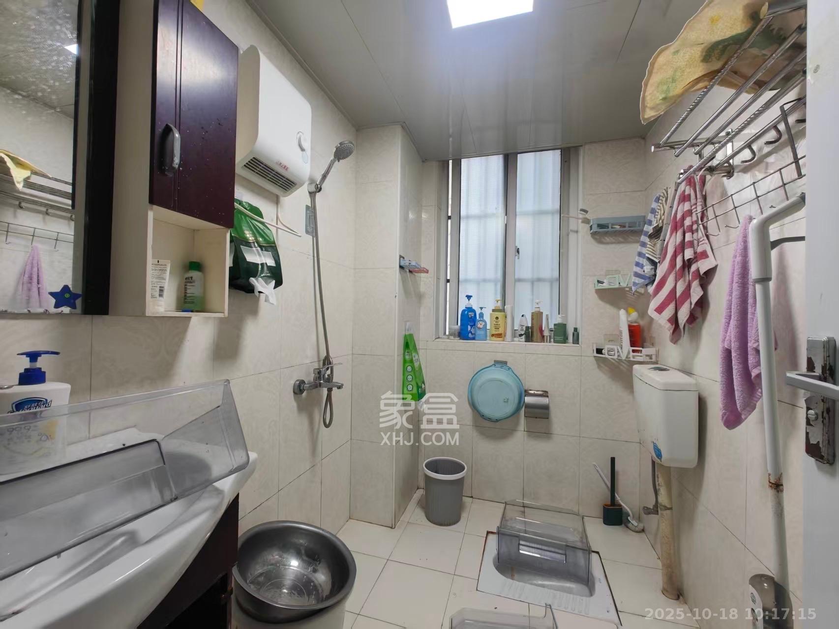 时代星城  2室2厅1卫    1300.0元/月 时代星城  2室2厅1卫    1300.0元/月室内图