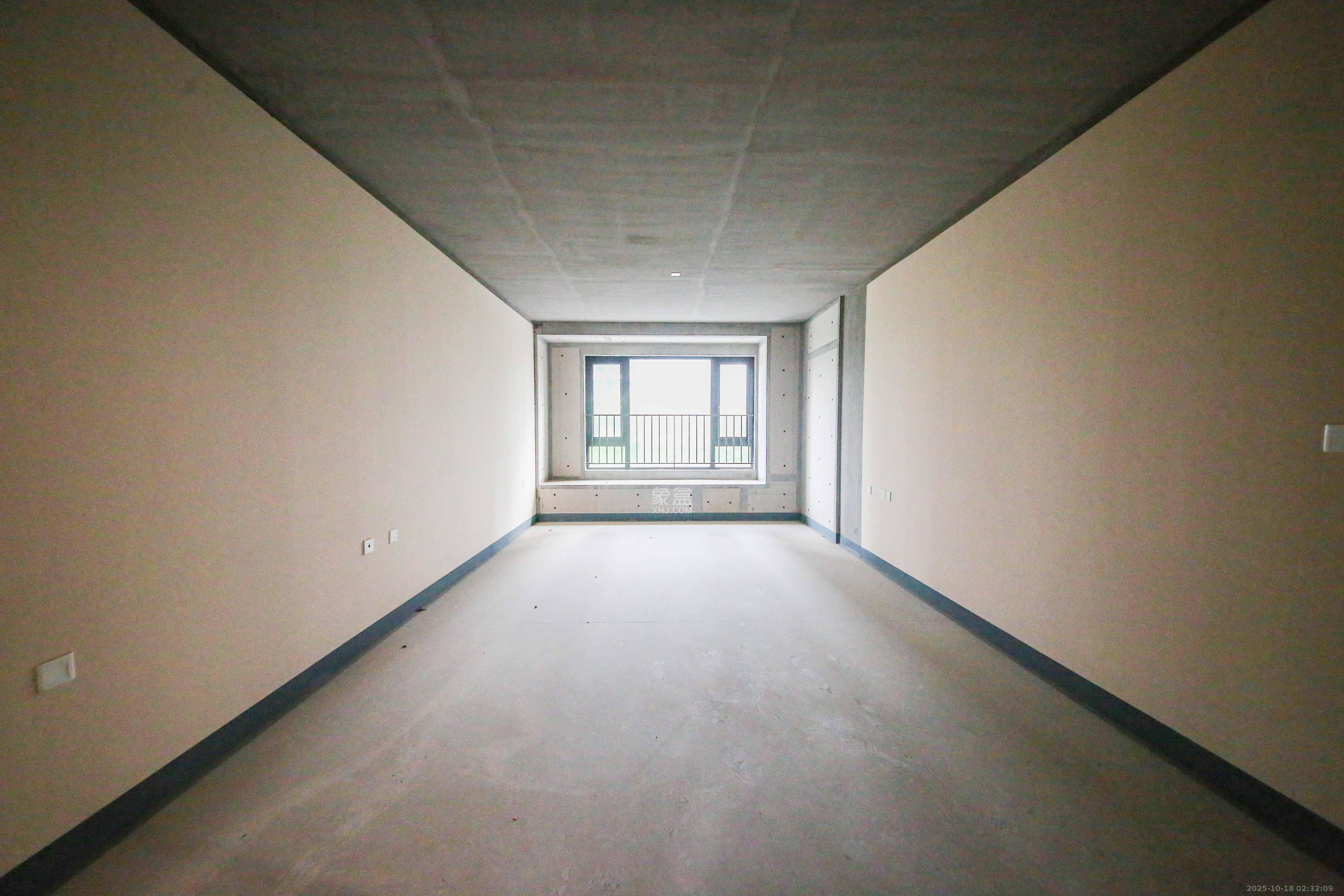 长沙润府A区 4室2厅2卫 349.0万 长沙润府A区 4室2厅2卫 349.0万卧室