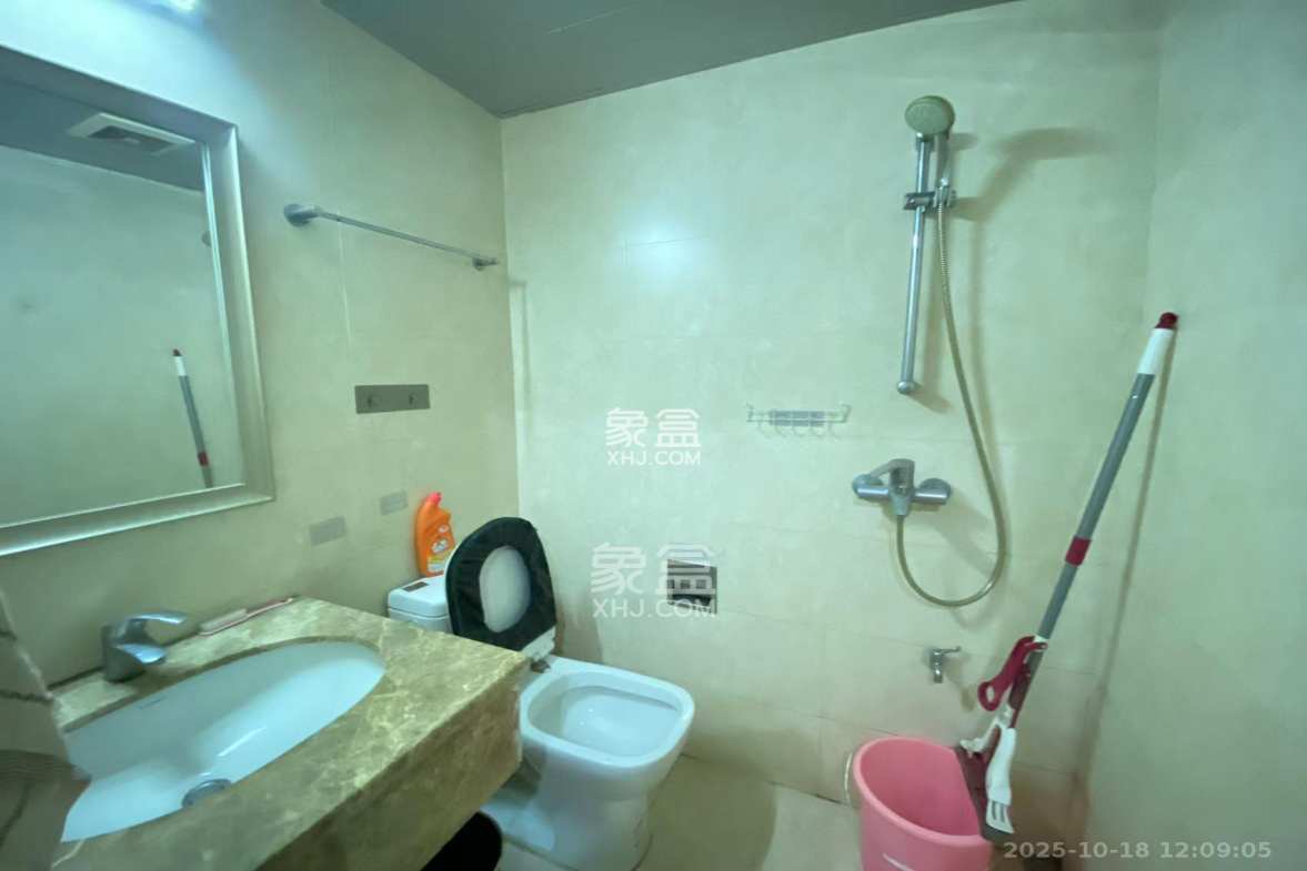 泉昇同福大厦 1室1厅1卫 1900.0元/月 泉昇同福大厦 1室1厅1卫 1900.0元/月室内图