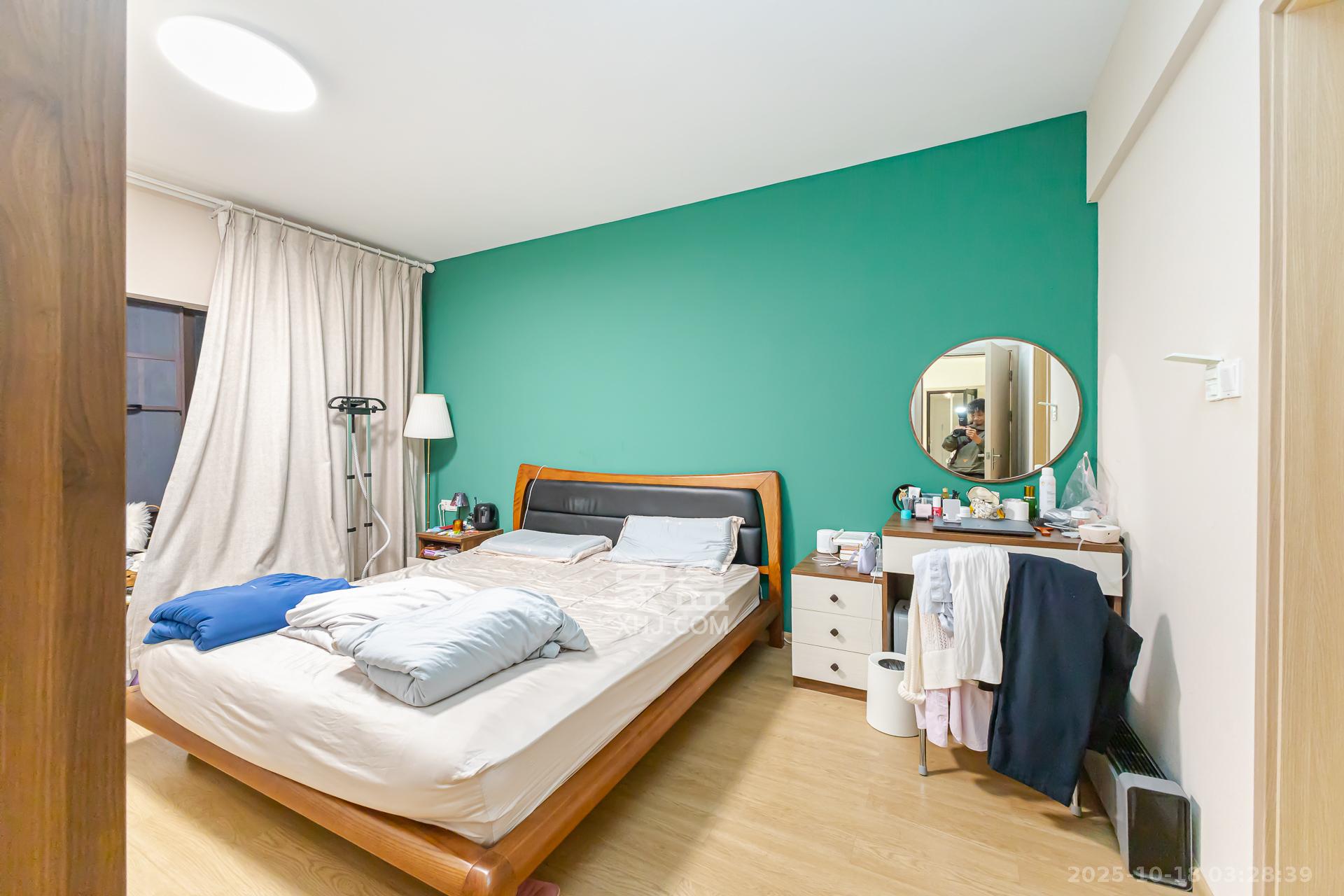 时代倾城三期  3室2厅2卫    95.0万卧室