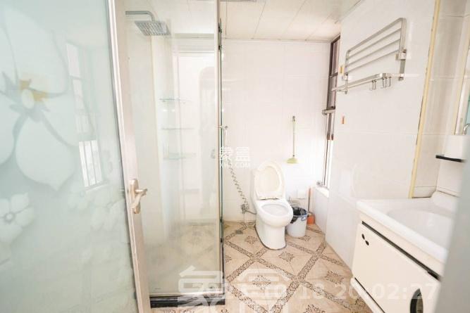 欧莱雅郡  3室2厅1卫    2100.0元/月室内图