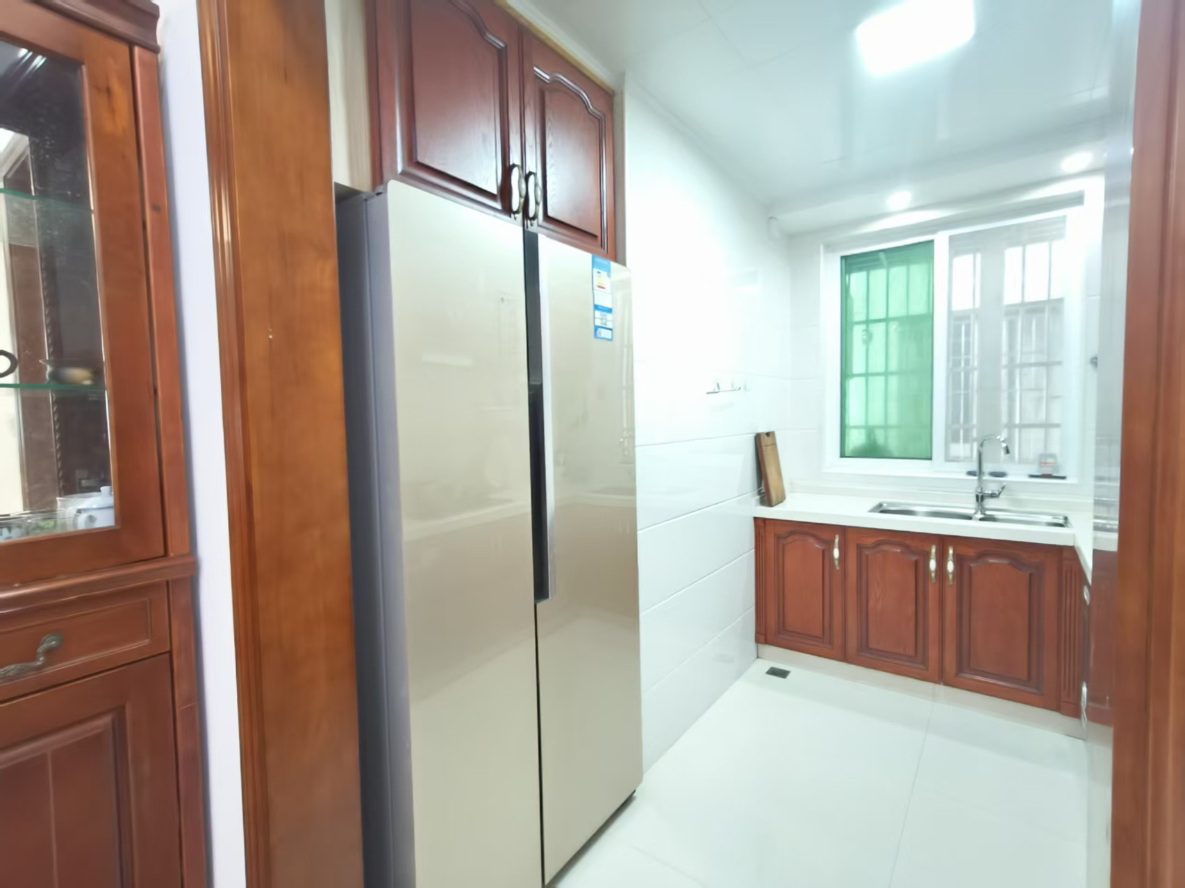 环卫大厦  3室2厅2卫    2900.0元/月室内图