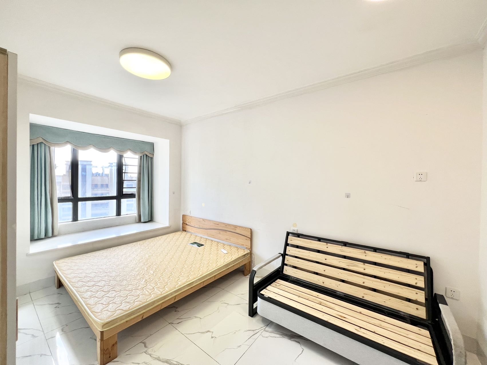 万达广场骏豪仕家(万达公馆) 3室2厅2卫 2600.0元/月 万达广场骏豪仕家(万达公馆) 3室2厅2卫 2600.0元/月室内图