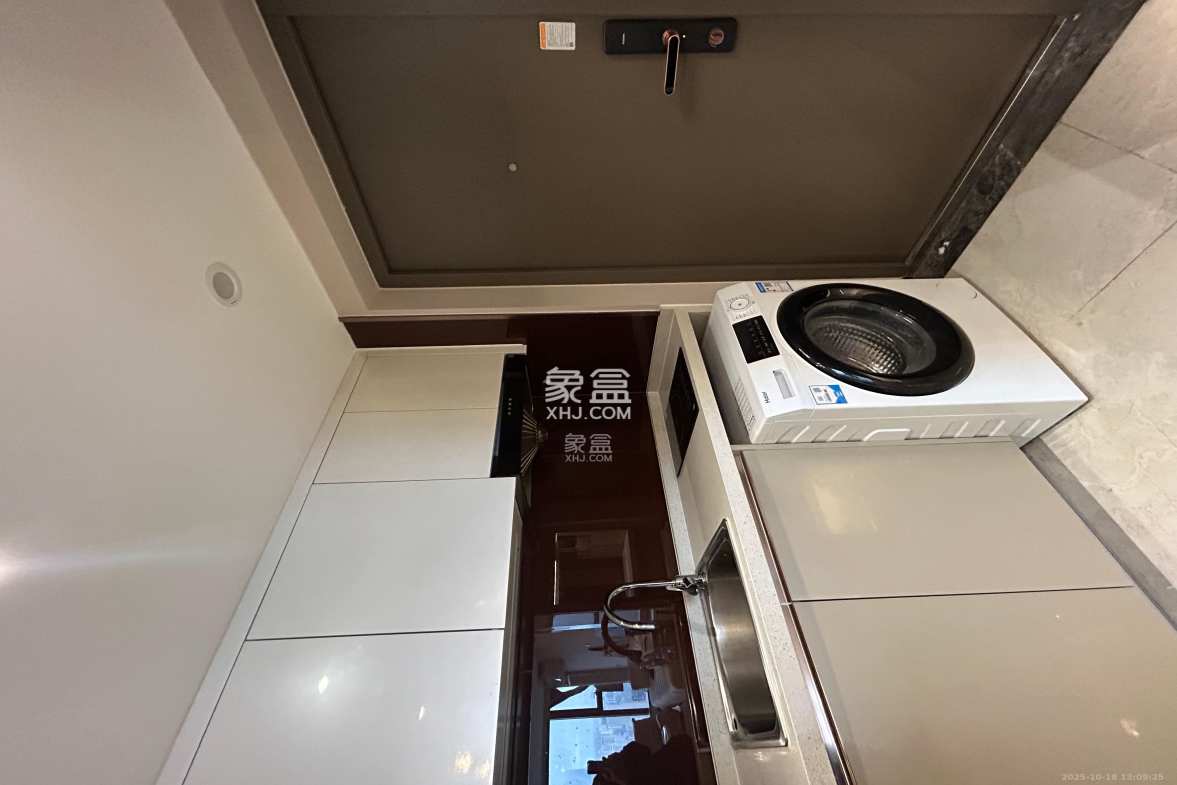 华远华时代  2室2厅1卫    3500.0元/月 华远华时代  2室2厅1卫    3500.0元/月室内图