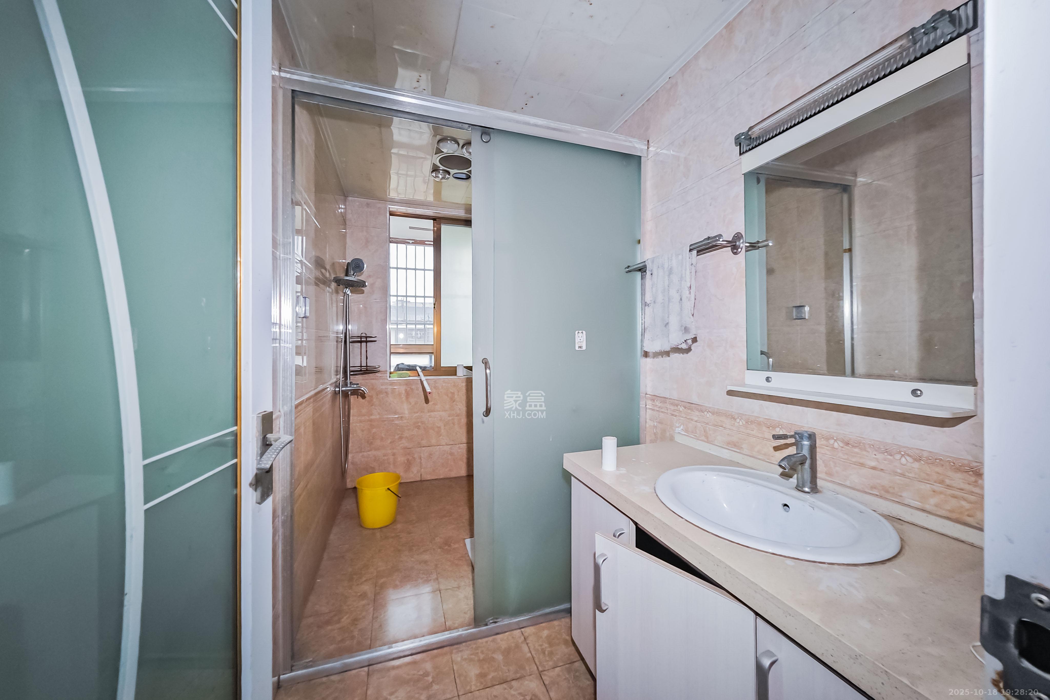 湘核佳苑  4室2厅2卫    88.0万 湘核佳苑  4室2厅2卫    88.0万其他