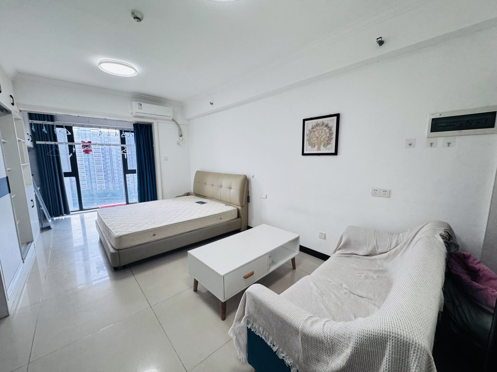 创世纪广场  1室1厅1卫    1500.0元/月 创世纪广场  1室1厅1卫    1500.0元/月户型图