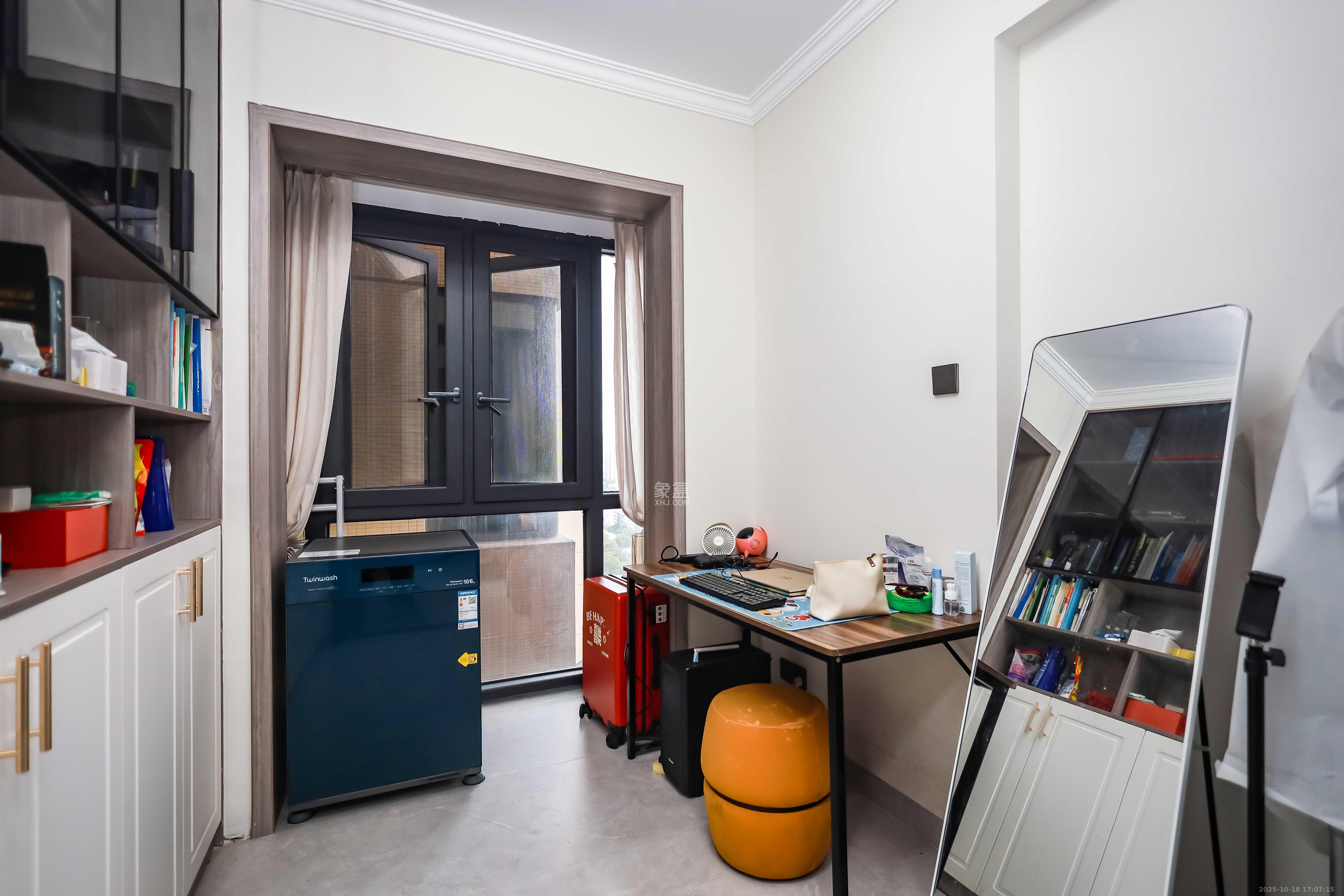 长房云时代 3室2厅1卫 88.0万 长房云时代 3室2厅1卫 88.0万卧室