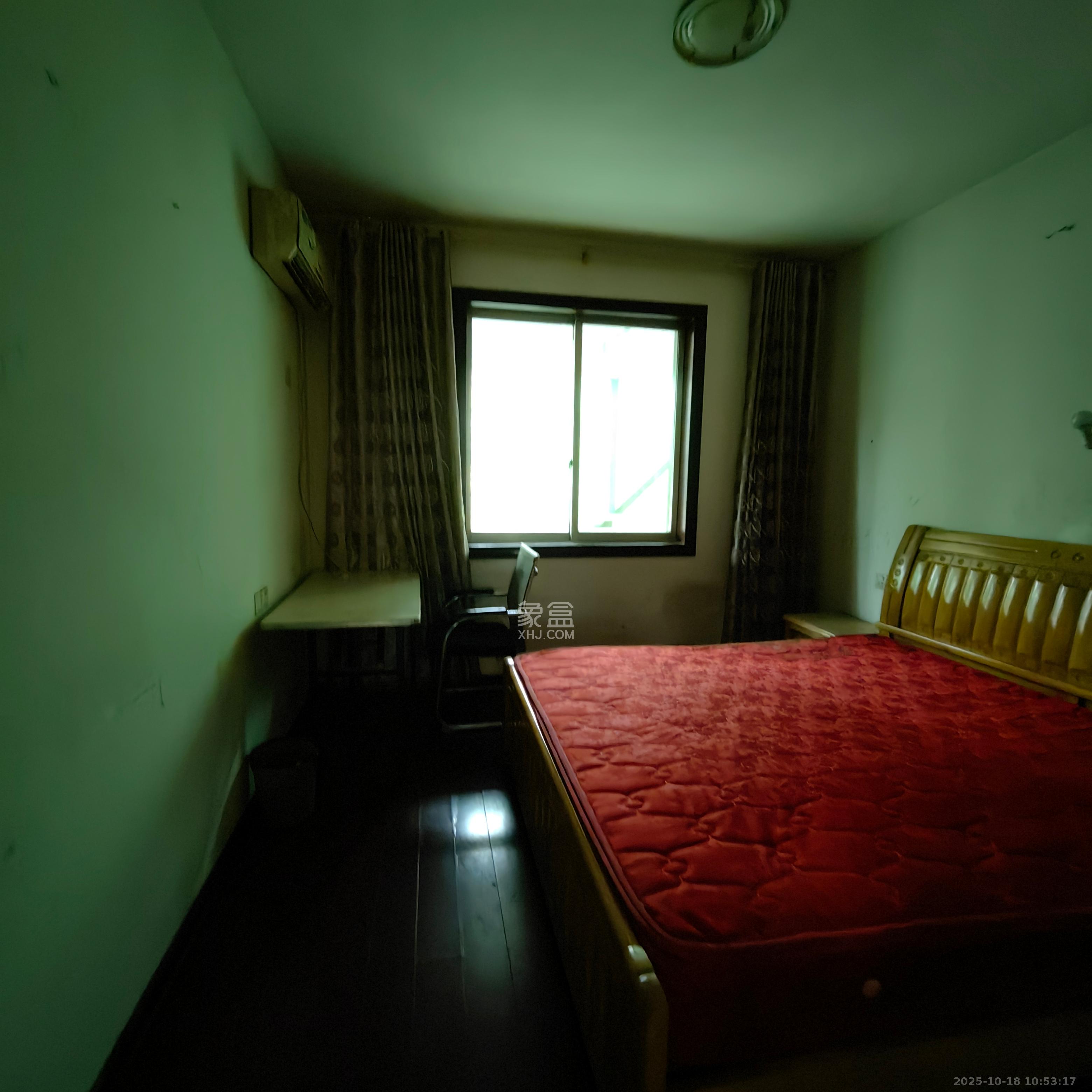 中南汽车世界  3室2厅1卫    1500.0元/月室内图