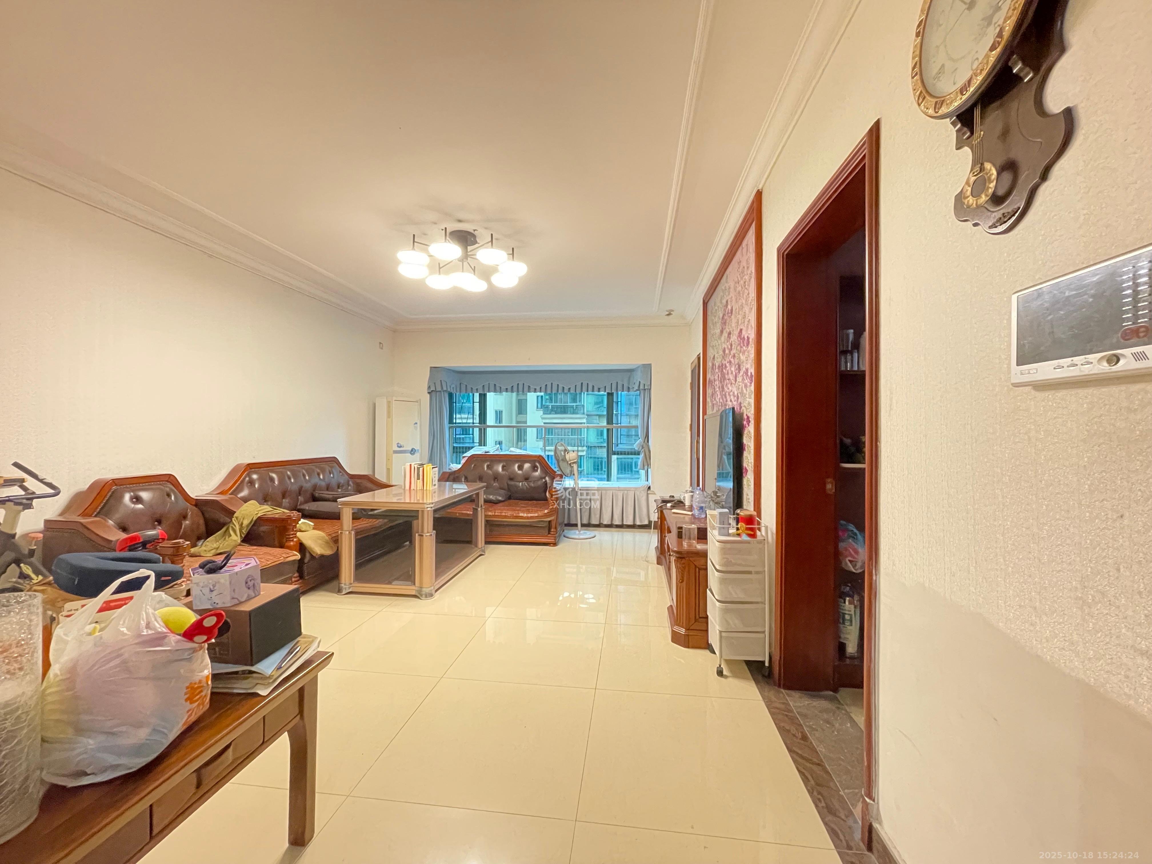 恒大名都  4室2厅2卫    2300.0元/月 恒大名都  4室2厅2卫    2300.0元/月