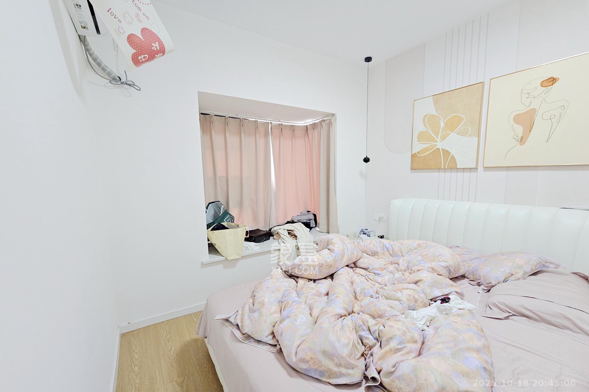 阳光城尚东湾嘉林苑 3室2厅1卫 80.0万 阳光城尚东湾嘉林苑 3室2厅1卫 80.0万卧室