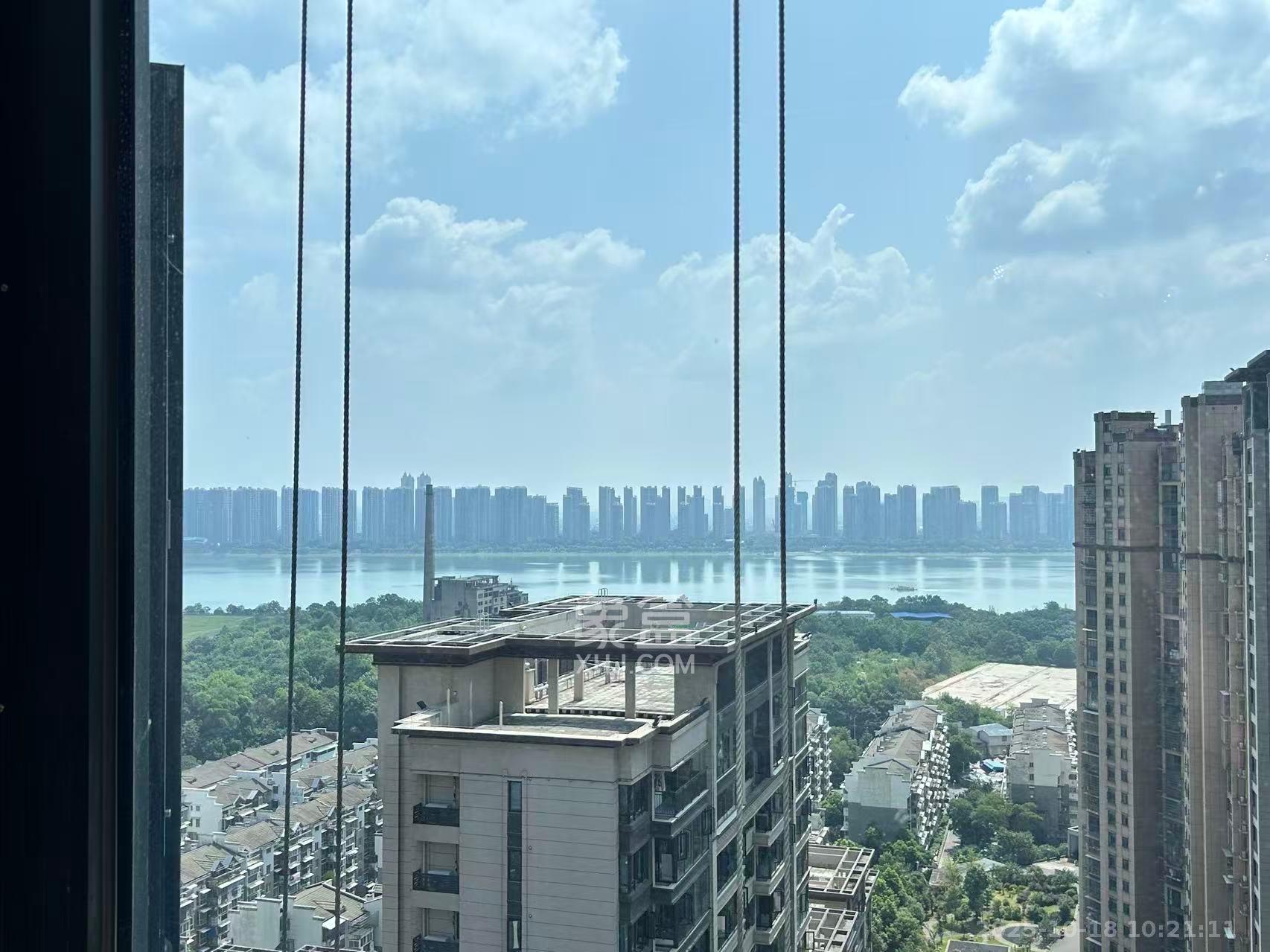 金茂建发泊悦  2室2厅1卫    2000.0元/月室内图